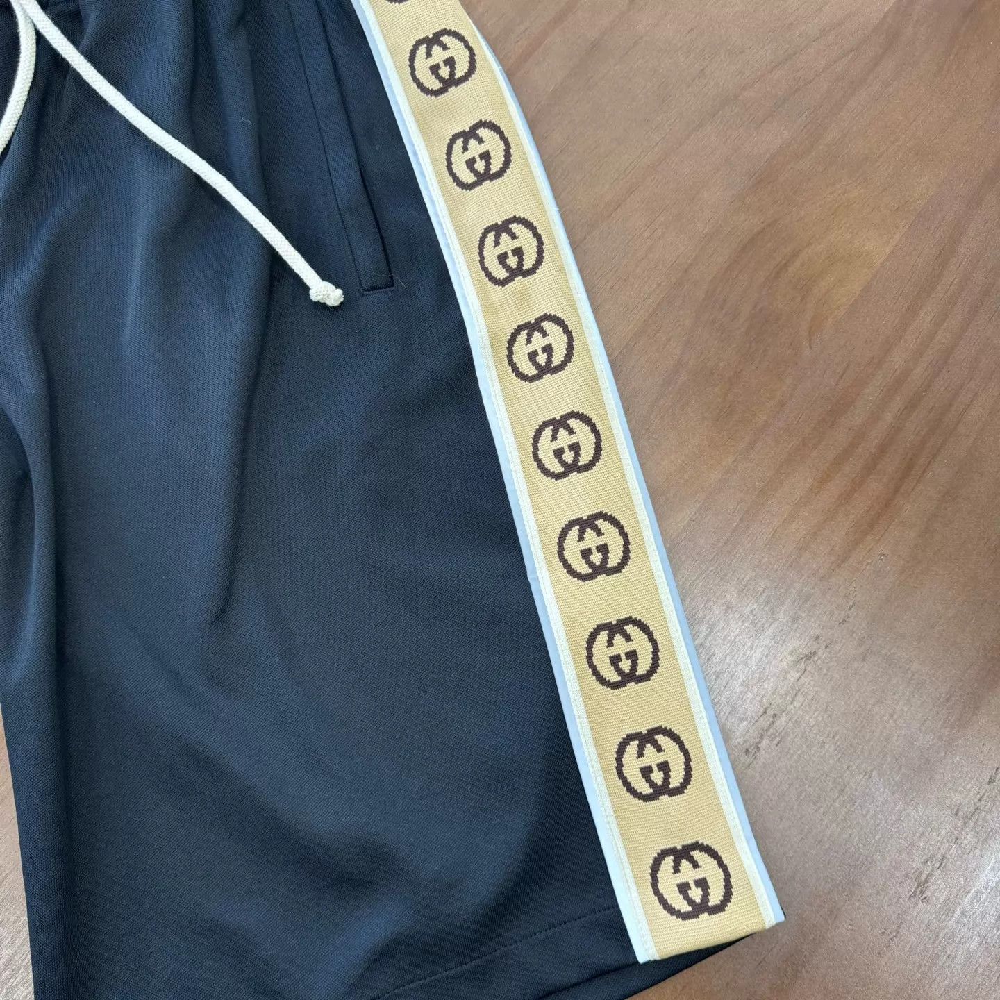 Gucci Gucci Side Double G Drawstring Short L Size 28" / US 6 / IT 42 - 3 Thumbnail