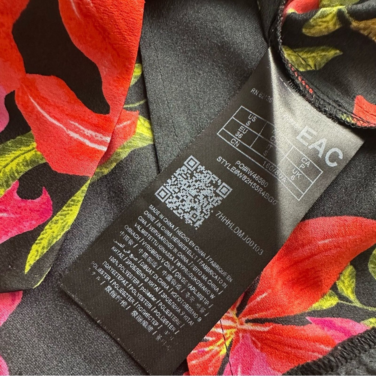 Guess Guess Tropical Print Black Tie Front Blouse Size Small Size S / US 4 / IT 40 - 6 Thumbnail