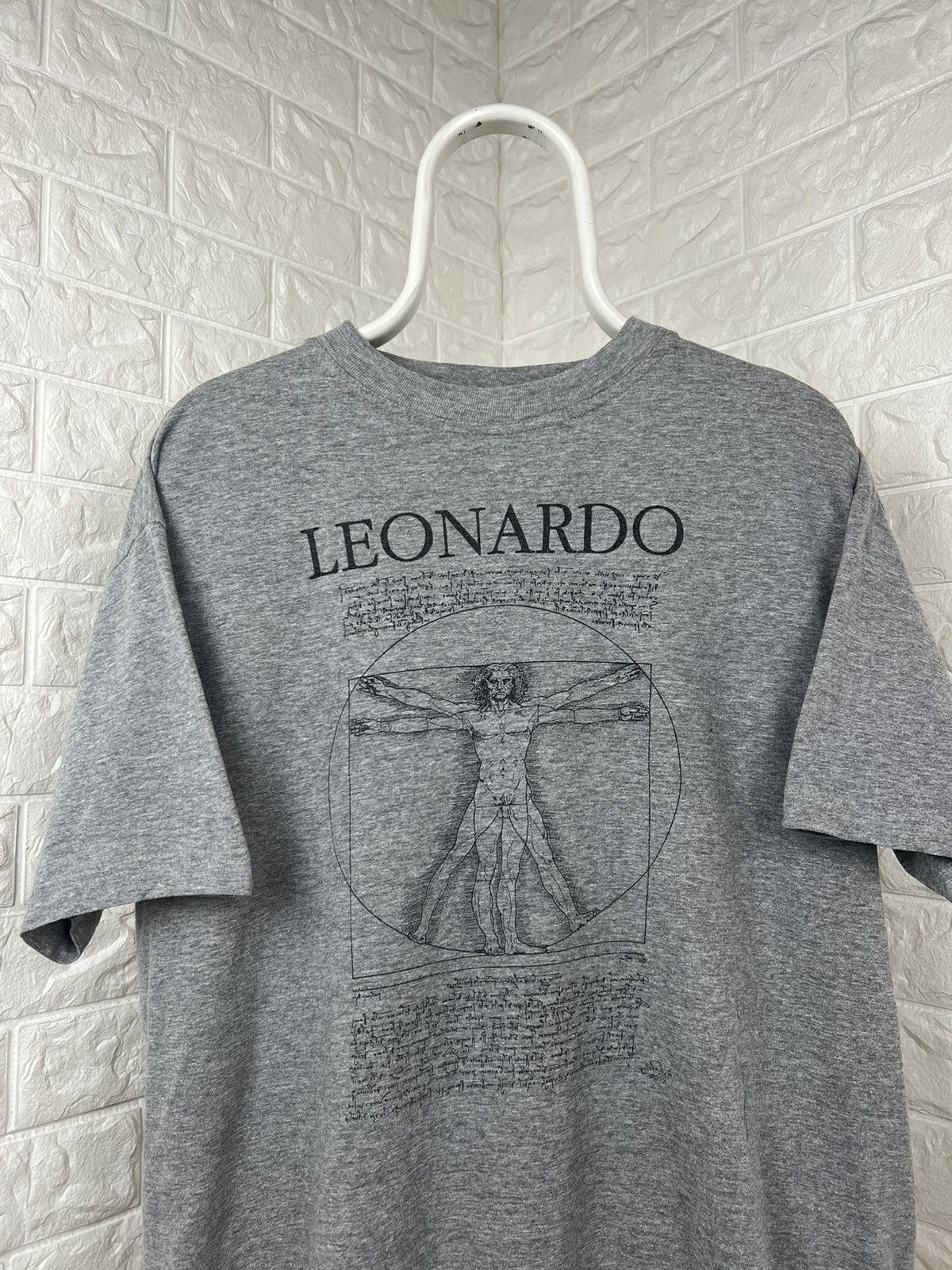 Vintage Vintage Leonardo Da Vinci Tee Size US L / EU 52-54 / 3 - 2 Thumbnail