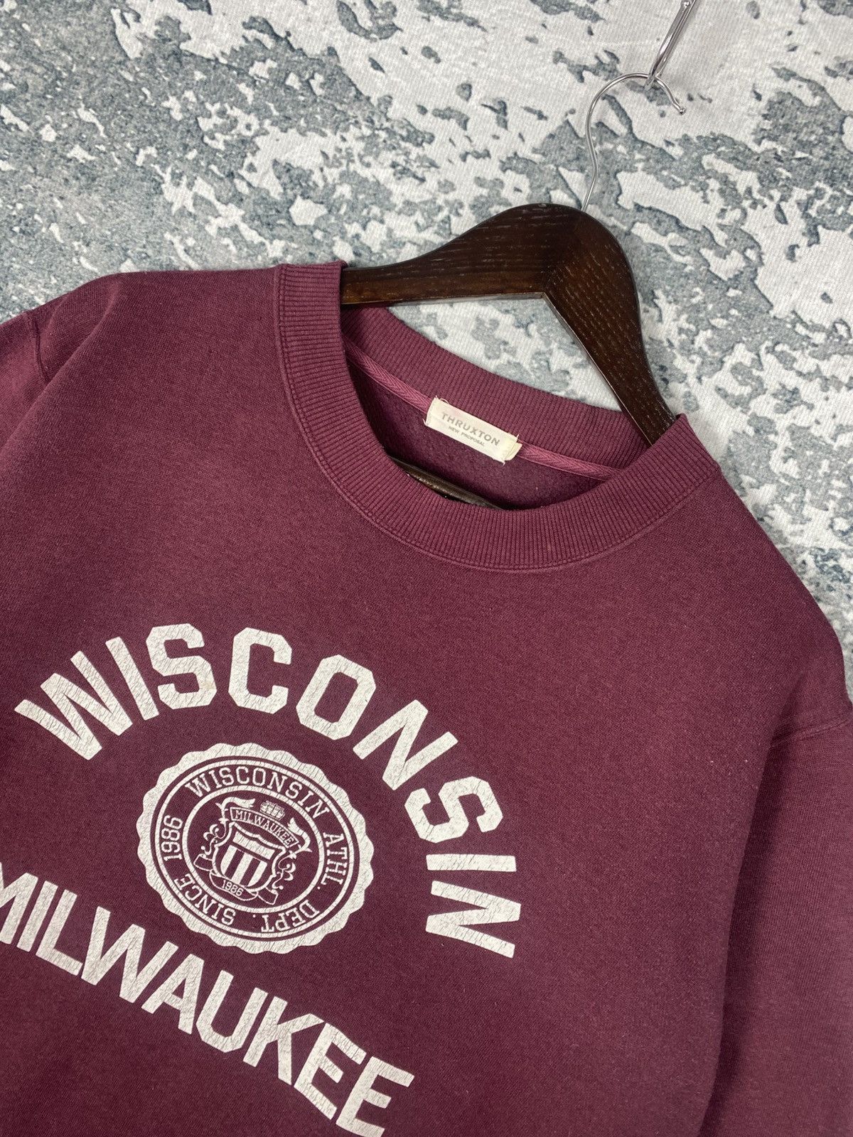 Designer Vintage Wisconsin Milwaukee Crewneck Sweatshirts Size US L / EU 52-54 / 3 - 2 Thumbnail