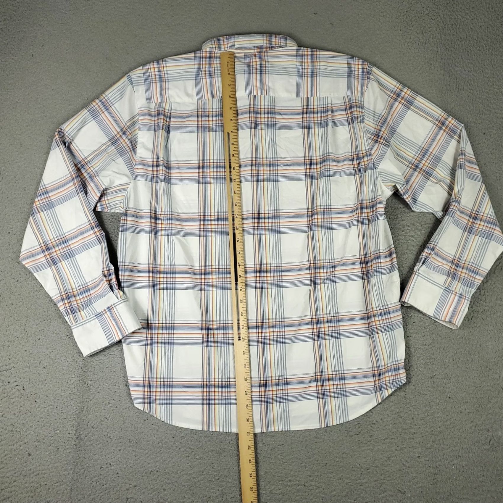 Tommy Bahama Tommy Bahama Shirt Mens XL Blue Plaid Nylon Button Up Long Sleeve Mens XL Blue Plaid Nylon Button-Up Shirt Size US XL / EU 56 / 4 - 5 Thumbnail