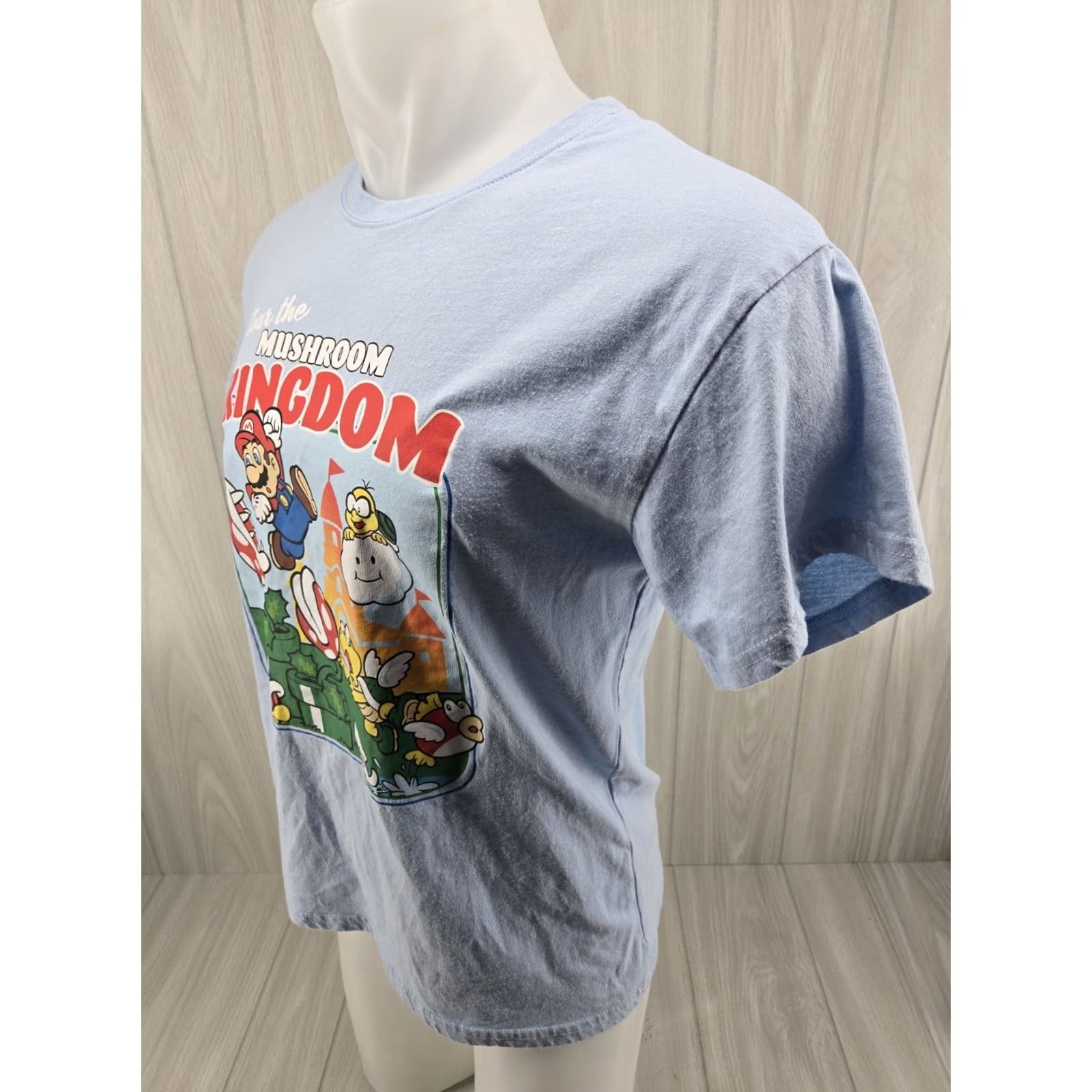 Nintendo VINTAGE Super Mario Tour The Mushroom Kingdom Mens Medium Light Blue T Shirt Size US M / EU 48-50 / 2 - 4 Thumbnail