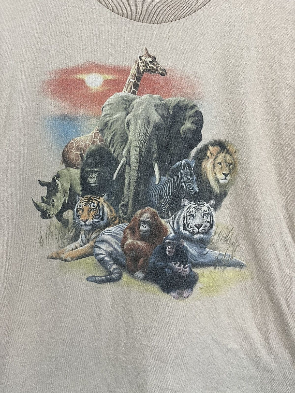 Vintage Animal Kingdom Faded Distressed Tee Size US S / EU 44-46 / 1 - 3 Thumbnail