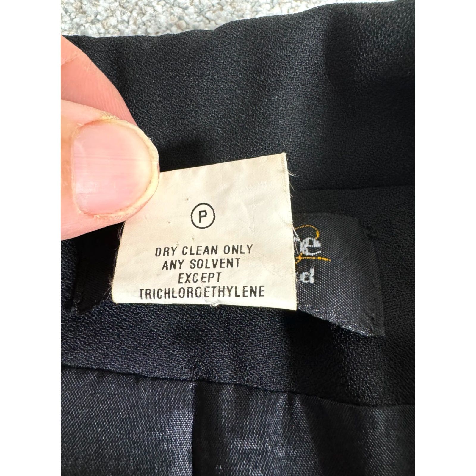Vintage VINTAGE Signature Blazer Womens 34W Plus Office 80s 90s Shoulder Pads Blazer Jacket Women's Plus Size Black 100% Polyester Size XXS / US 00 / IT 34 - 4 Thumbnail