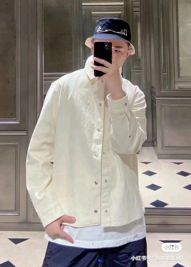Dior Dior Ts co-branded milky white suede shirt jacket 2502-Next Size US S / EU 44-46 / 1 - 7 Thumbnail