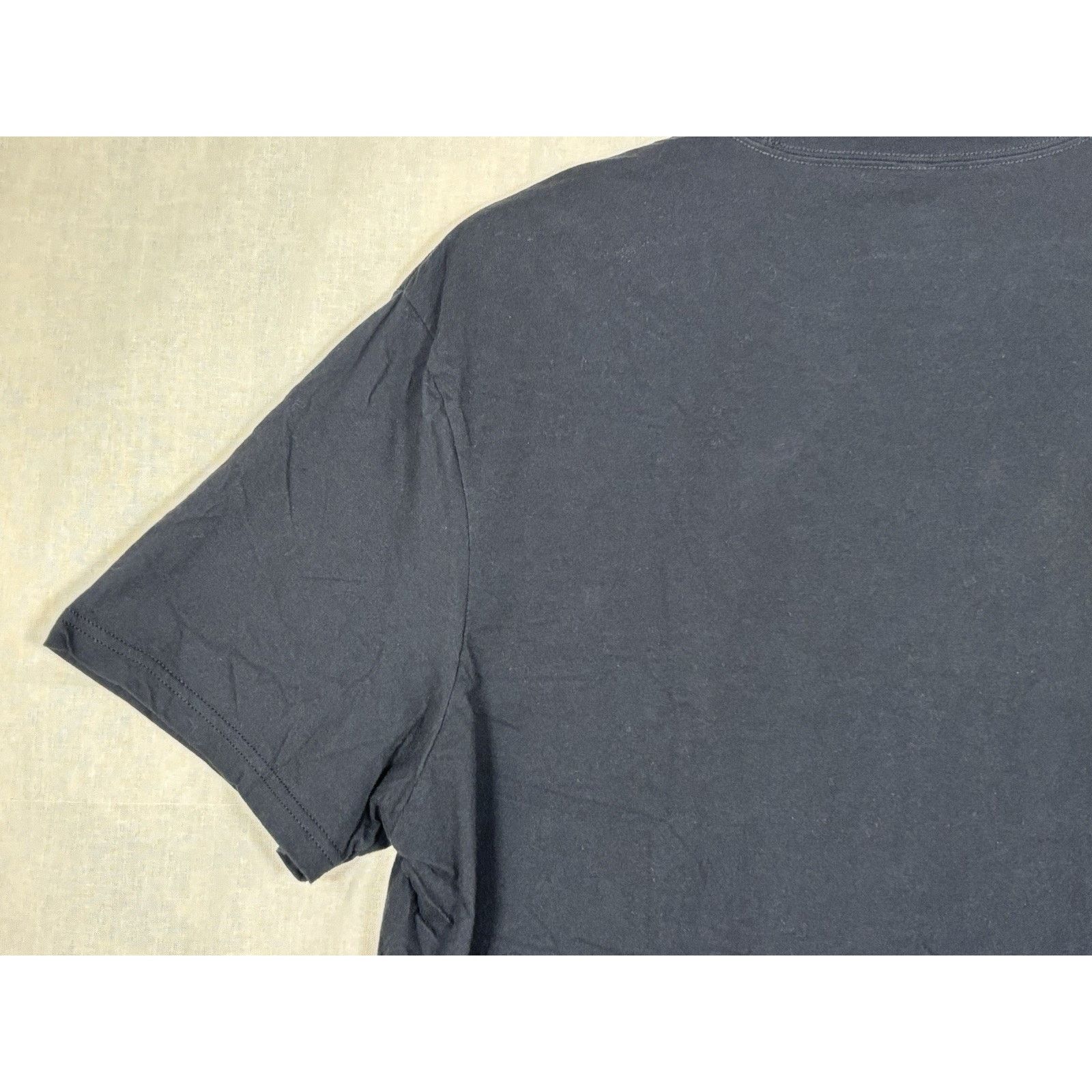 The Unbranded Brand Queen Nation Tribute Band T-Shirt Youth XL Tee Size US L / EU 52-54 / 3 - 13 Thumbnail
