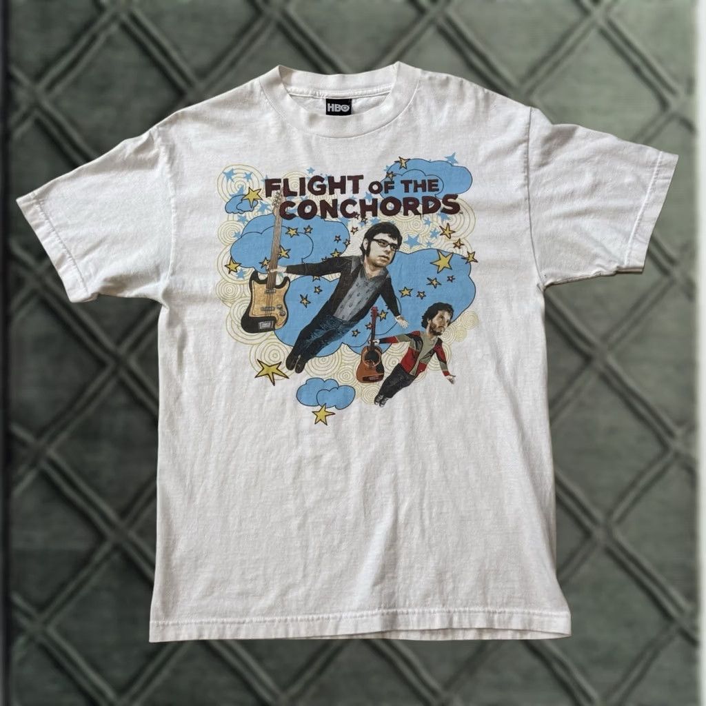 Vintage VINTAGE HBO Flight Of The Conchords Promo Shirt Medium Jermaine Bret White Crew Neck T-Shirt Mens Short Sleeve Graphic Print 2000s Size US M / EU 48-50 / 2 - 1 Thumbnail