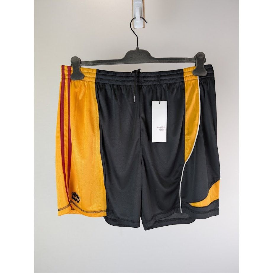 o1rshd1 College Football Shorts in Black/Gold