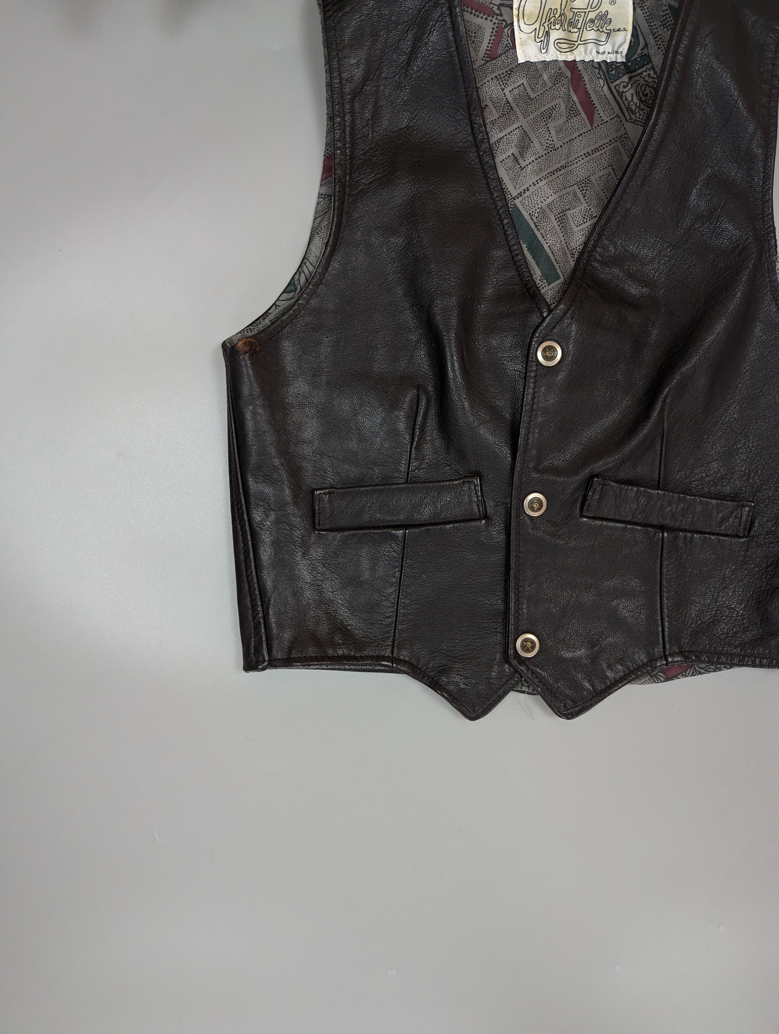 Vintage Italian Leather Biker Vest Womens Dark Brown Indie Sleaze Size XS / US 0-2 / IT 36-38 - 2 Thumbnail