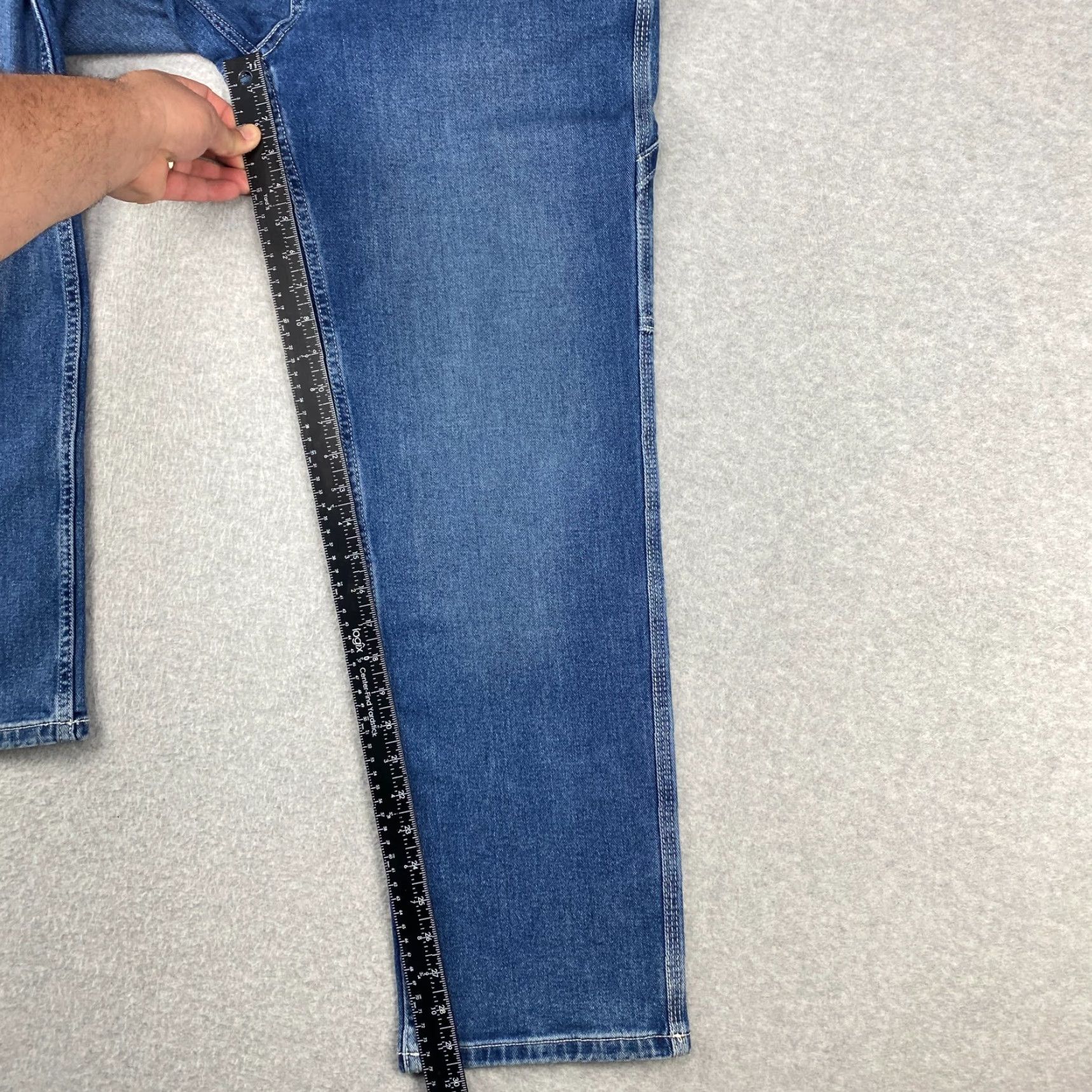 Essentials Amazon Essentials Jeans Mens 33X30 Blue Straight Leg Pockets Loose Fit Stretch 2 Size US 33 - 7 Thumbnail