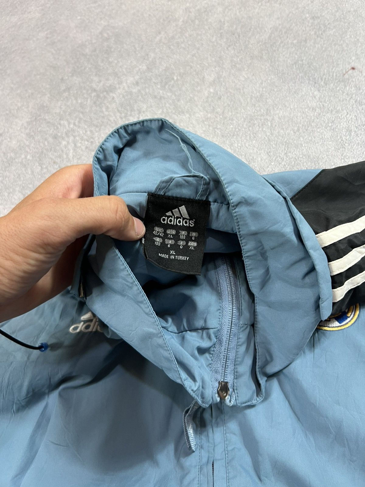 Adidas Vintage Adidas Real Madrid Jacket Blockcore Soccer Jersey Size US XL / EU 56 / 4 - 7 Thumbnail