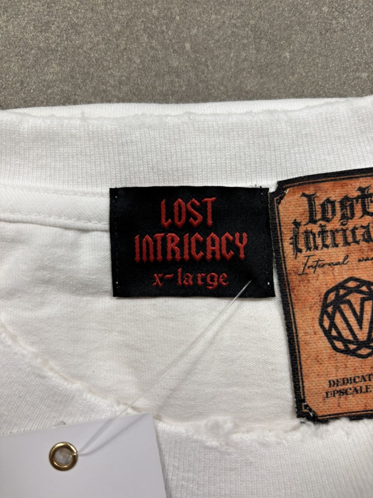LOST INTRICACY Lost Intricacy Lost Outline Shirt, White Size US XL / EU 56 / 4 - 7 Thumbnail