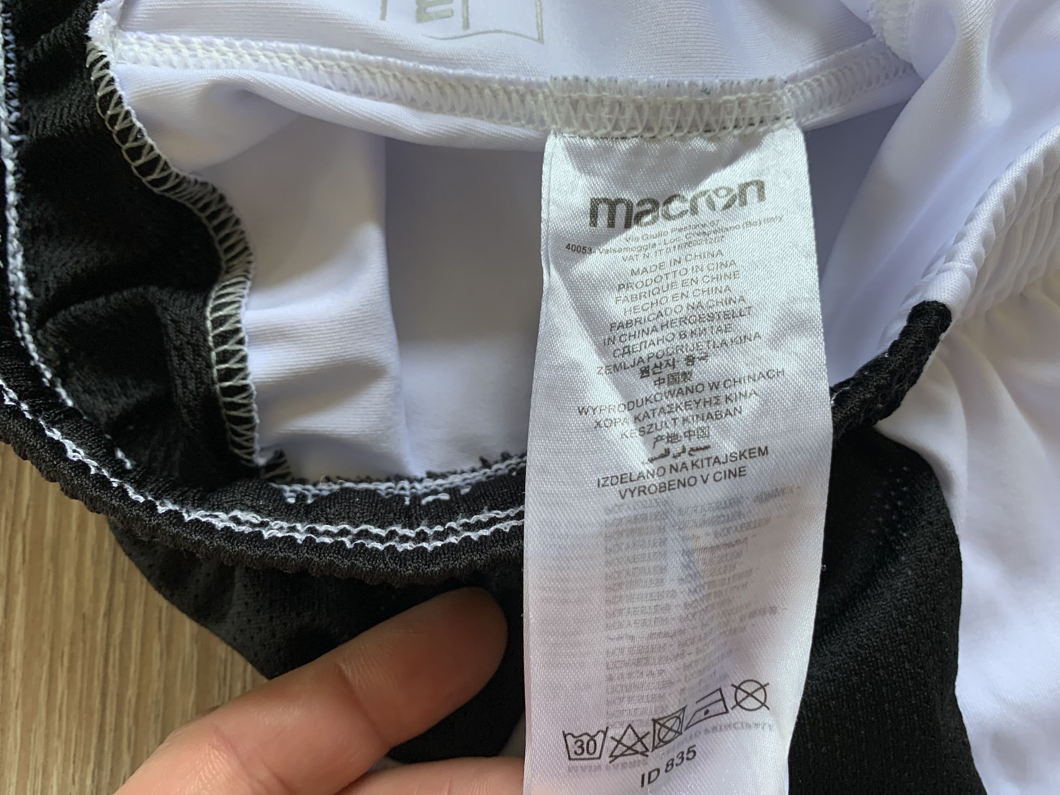 Macron × Vintage Macron Queen's Park FC Soccer Shorts Size US 33 - 7 Thumbnail