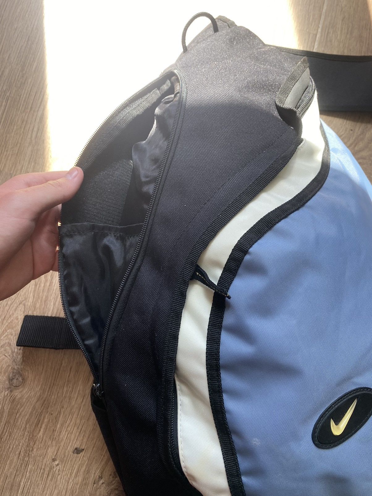 Nike Rare Vintage Nike TN Swoosh 90s Sling Bag blue laguna Size ONE SIZE - 8 Thumbnail