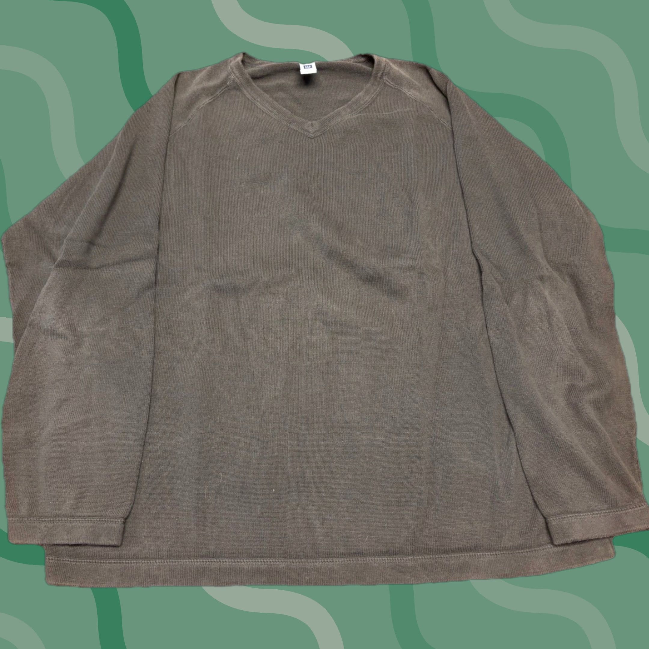 Gap VINTAGE Gap Crewneck T-Shirt Size 2XL Gray Long Sleeve Cotton Men Shirt Size US XXL / EU 58 / 5 - 1 Thumbnail