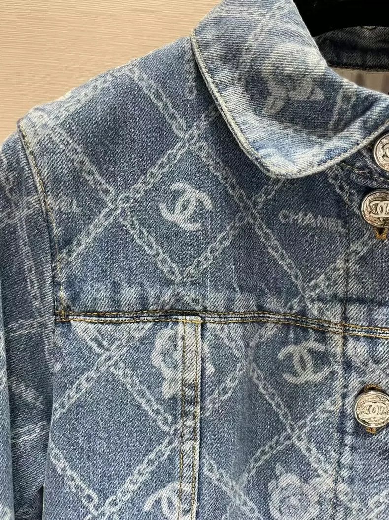 Chanel Chanel Denim Jacket for Early Autumn 2023- DMC Size US M / EU 48-50 / 2 - 1 Thumbnail