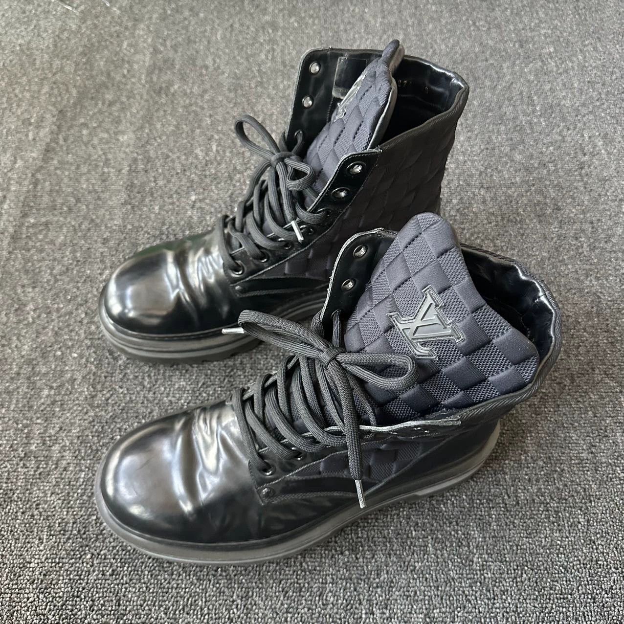 Louis Vuitton LV 95 New Black Monogram Leather Boots 42.5 Size US 9.5 / EU 42-43 - 1 Thumbnail