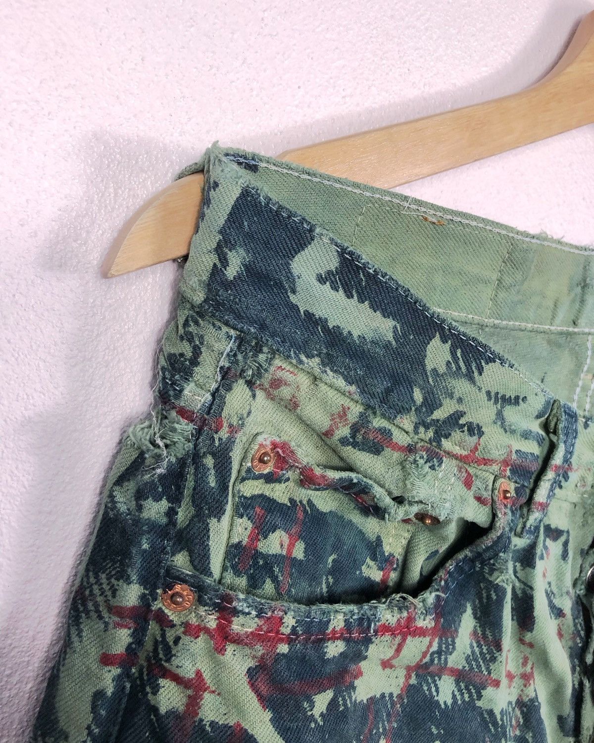 Levi's Vintage Distressed Levi's 501 X Vortex OVP Jeans Made in USA Size US 31 - 20 Thumbnail