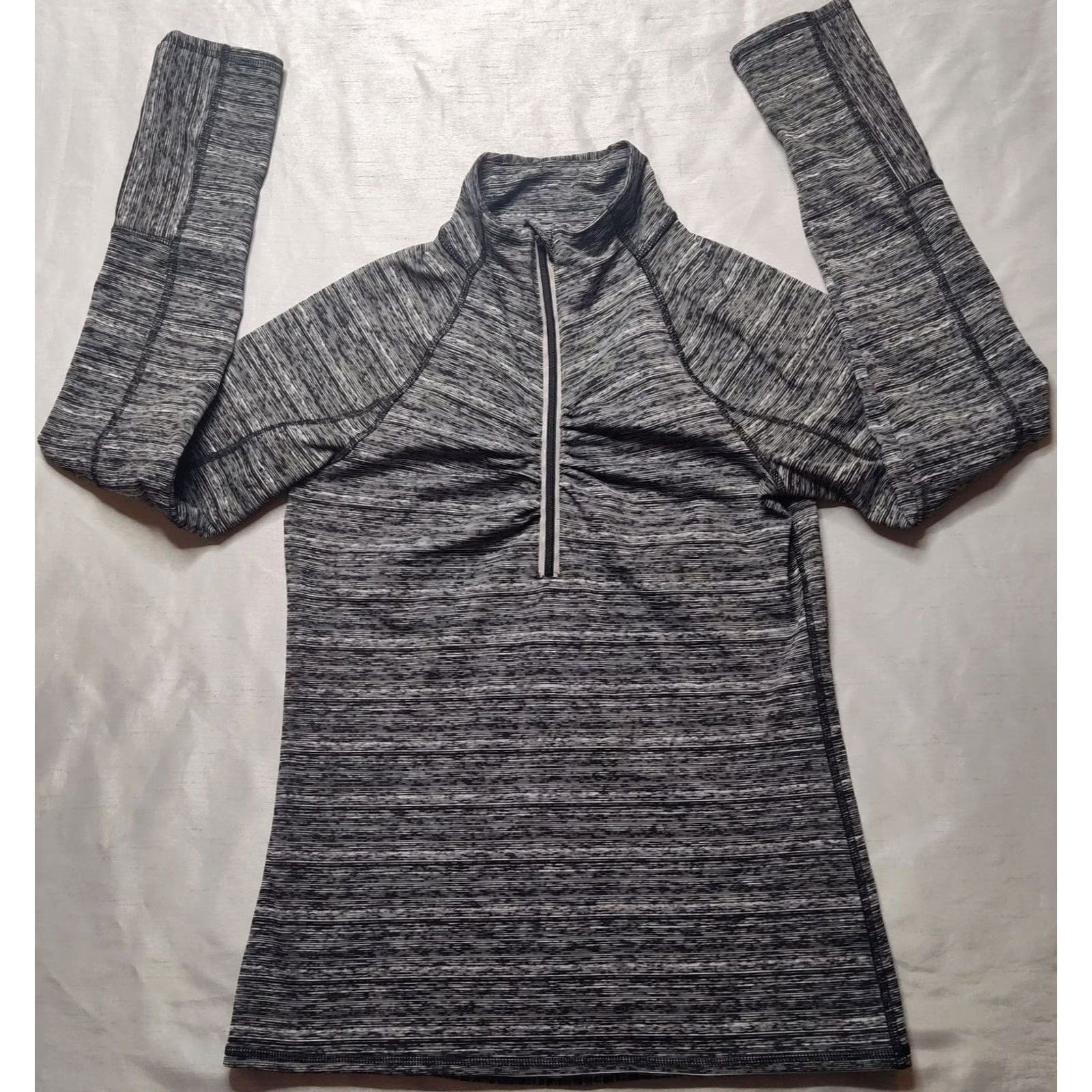 Vintage 90 Degree Women Small 1/2 Zip Gray Thumbholes Pullover Performance Shirt Size S / US 4 / IT 40 - 7 Thumbnail