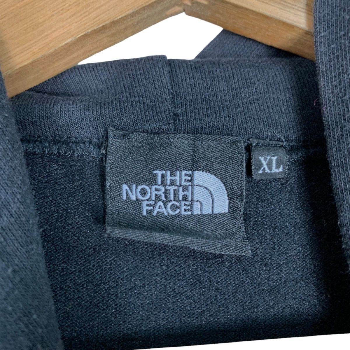 The North Face THE NORTH FACE Center Logo Pullover Hoodies #0777-C35 Size US XL / EU 56 / 4 - 12 Thumbnail