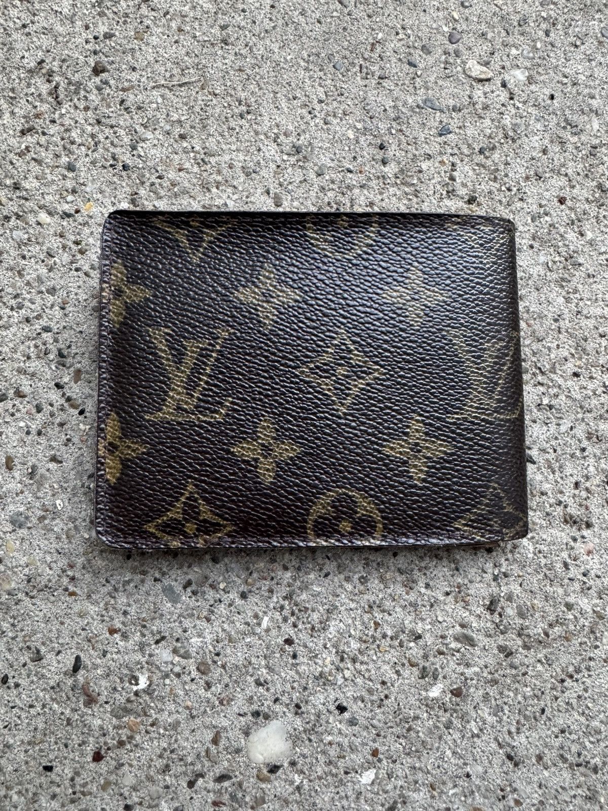 Louis Vuitton Vintage 🔥Louis Vuitton🔥Bifold wallet (Date Code CA0034) Size ONE SIZE - 3 Thumbnail