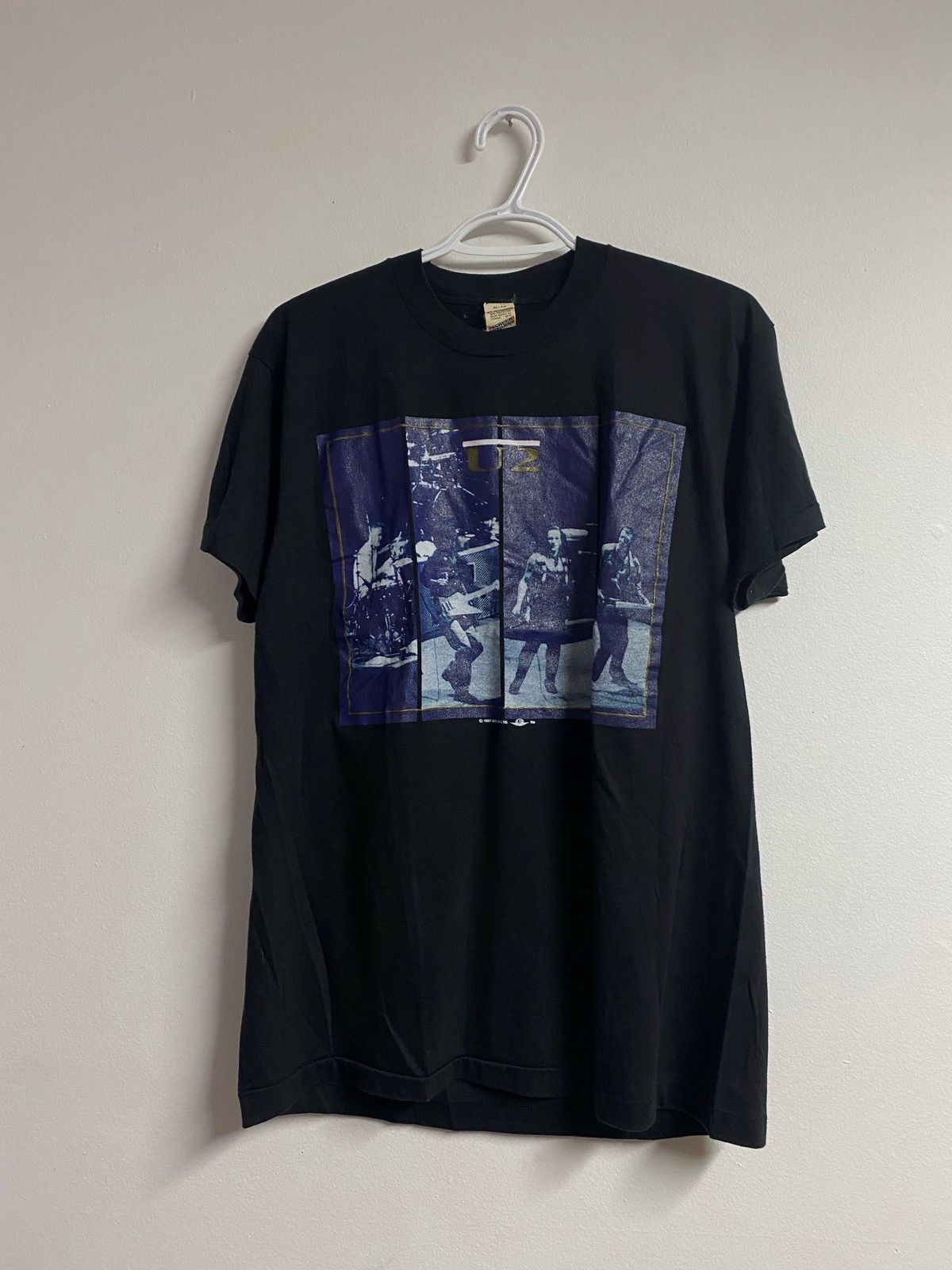 Band Tees × Vintage Vintage U2 1987 THE JOSHUA TREE 1987 ScreenStars Size US L / EU 52-54 / 3 - 1 Thumbnail