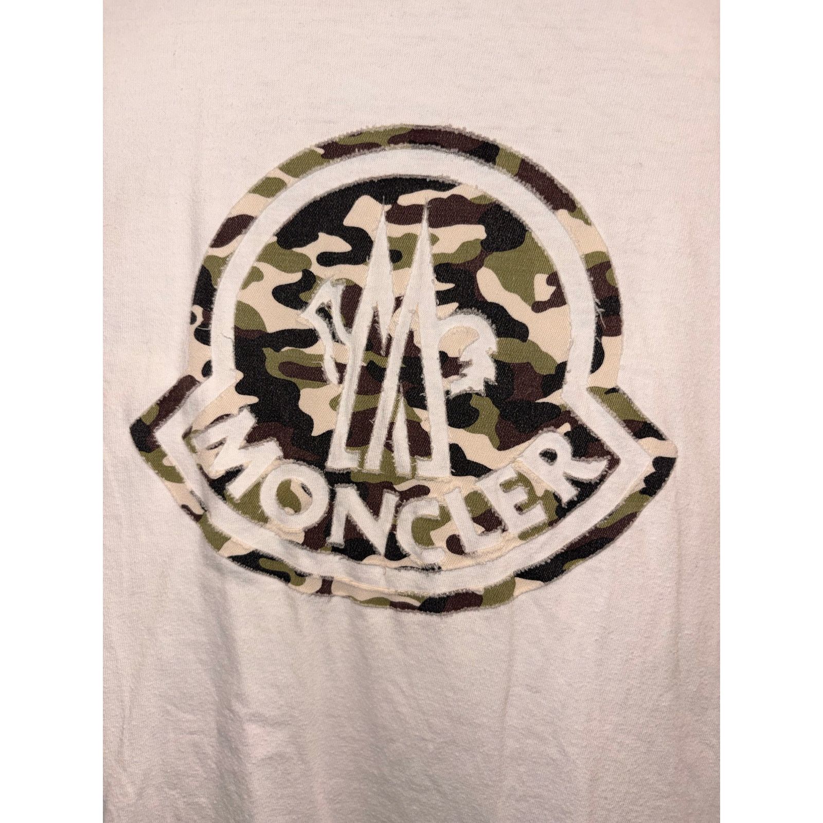 Moncler Vintage Moncler Camo Logo Size US L / EU 52-54 / 3 - 2 Thumbnail