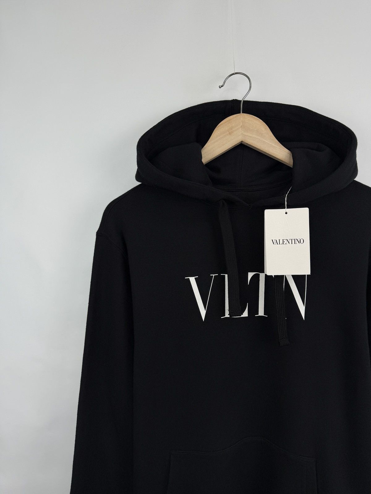 Valentino 🇮🇹 NEW❗️ Valentino VLTN Hoodie Made in Italy Size M Size US M / EU 48-50 / 2 - 8 Thumbnail