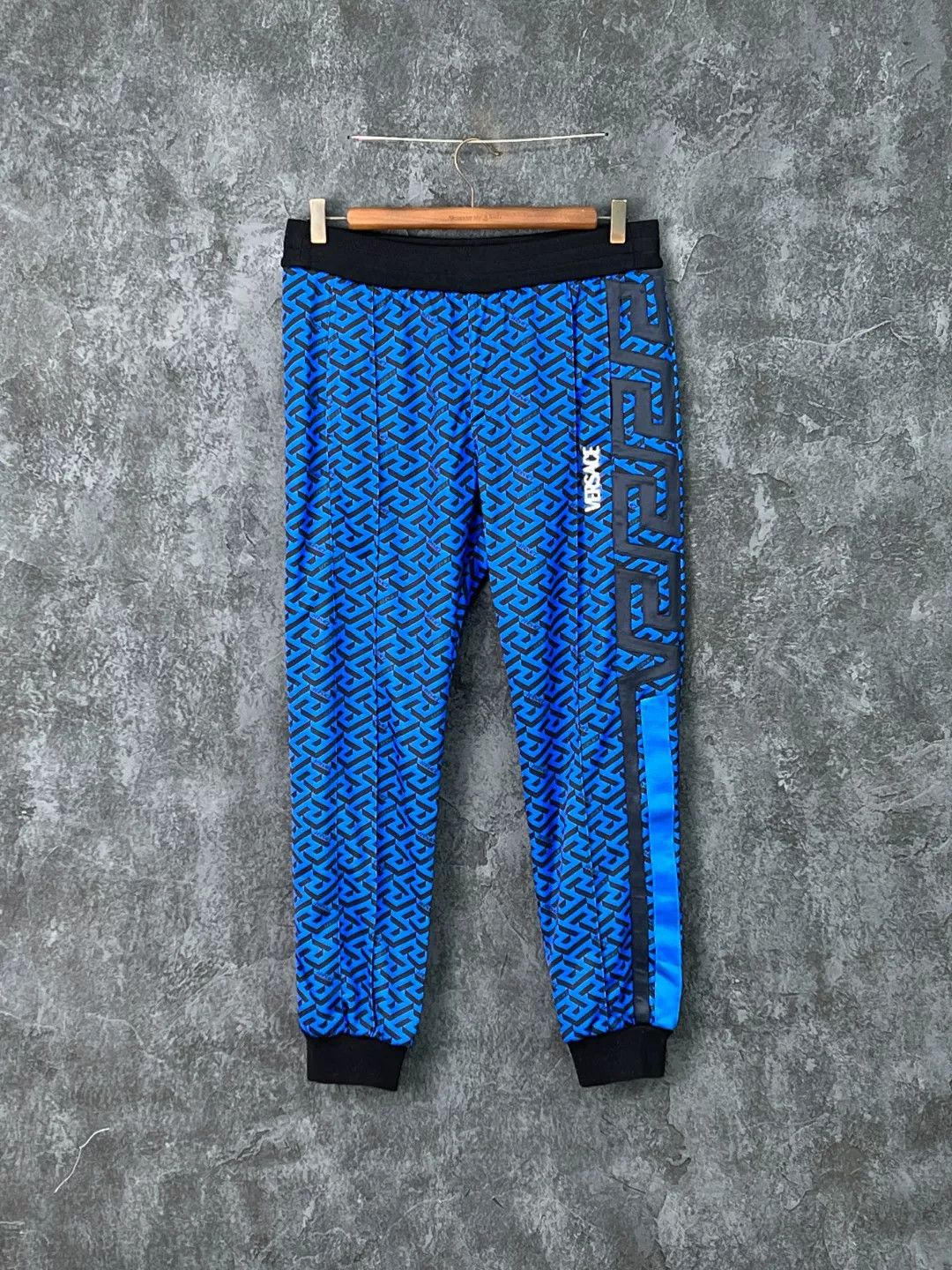 Versace Versace Blue Casual Pants 28 Men Size US 28 / EU 44 - 1 Thumbnail