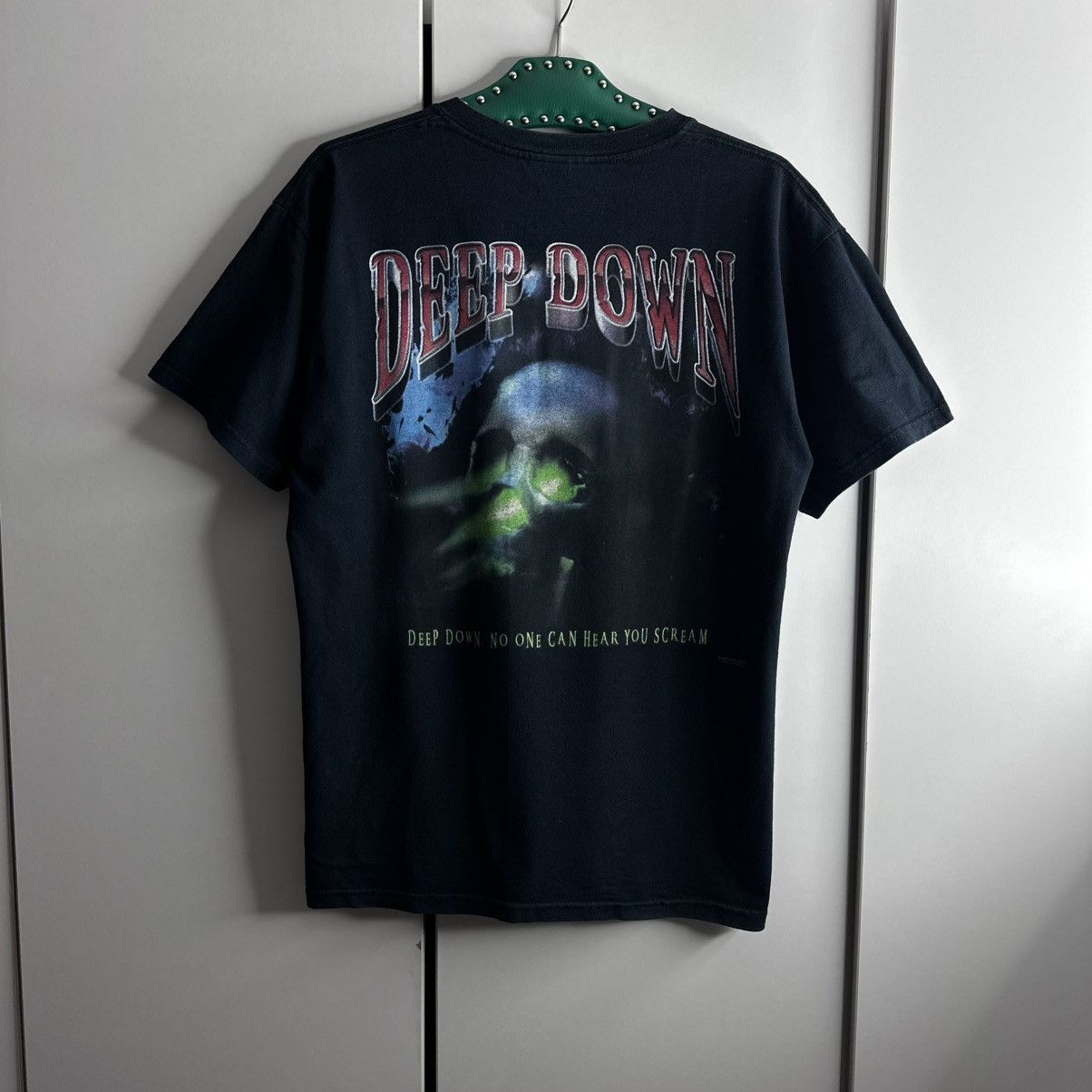 Band Tees Deep Down 2005 Rock Metal Vintage T-shirt Size US M / EU 48-50 / 2 - 1 Thumbnail