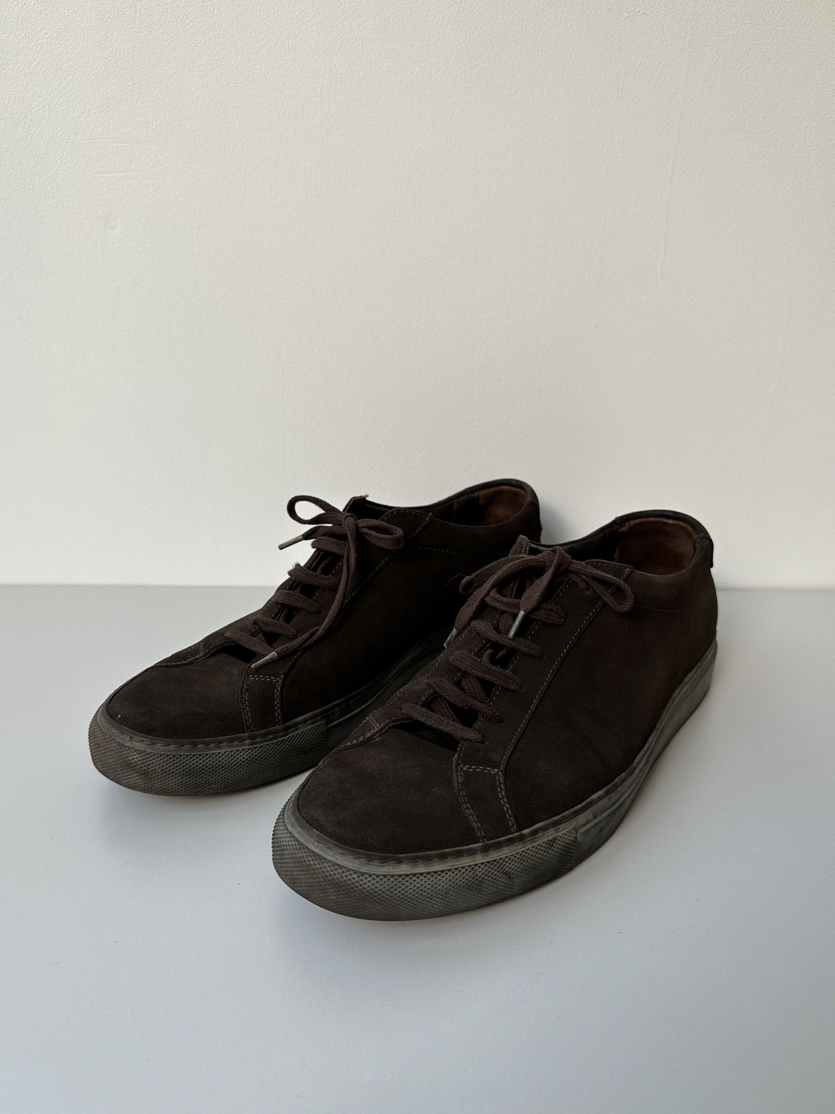 Common Projects Common Projects Suede Low Top Sneakers Size US 8.5 / EU 41-42 - 2 Thumbnail