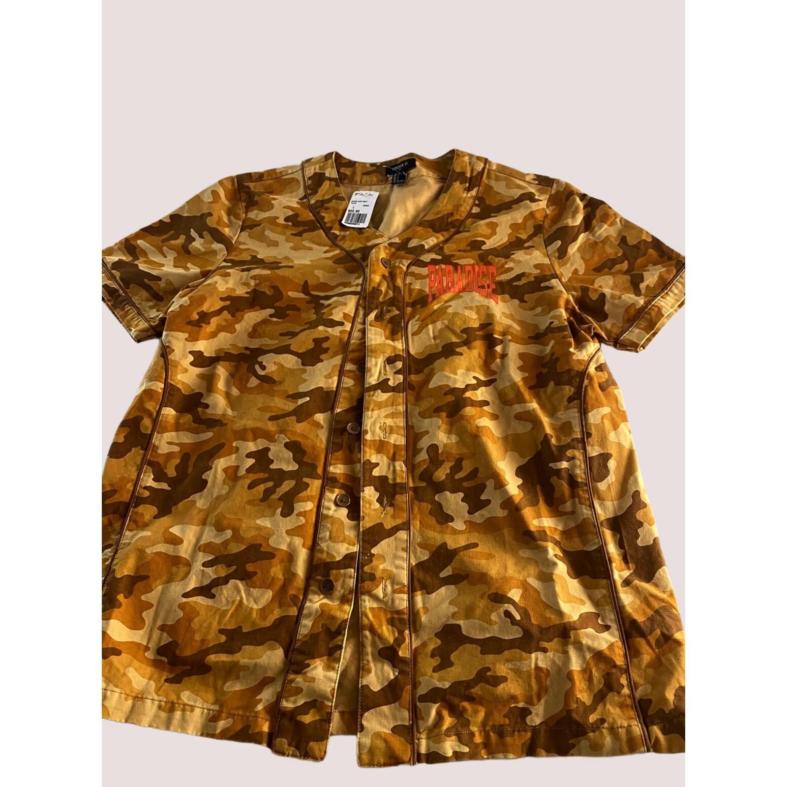 Forever 21 Forever 21 Camouflage Paradise Jersey Shirt L Back Panel Men NWT Size US L / EU 52-54 / 3 - 1 Thumbnail
