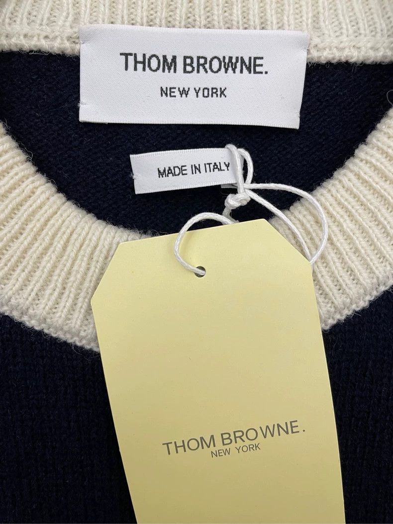 Thom Browne Thom browne Dark blue four-striped round-neck wool sweater Size US S / EU 44-46 / 1 - 5 Thumbnail