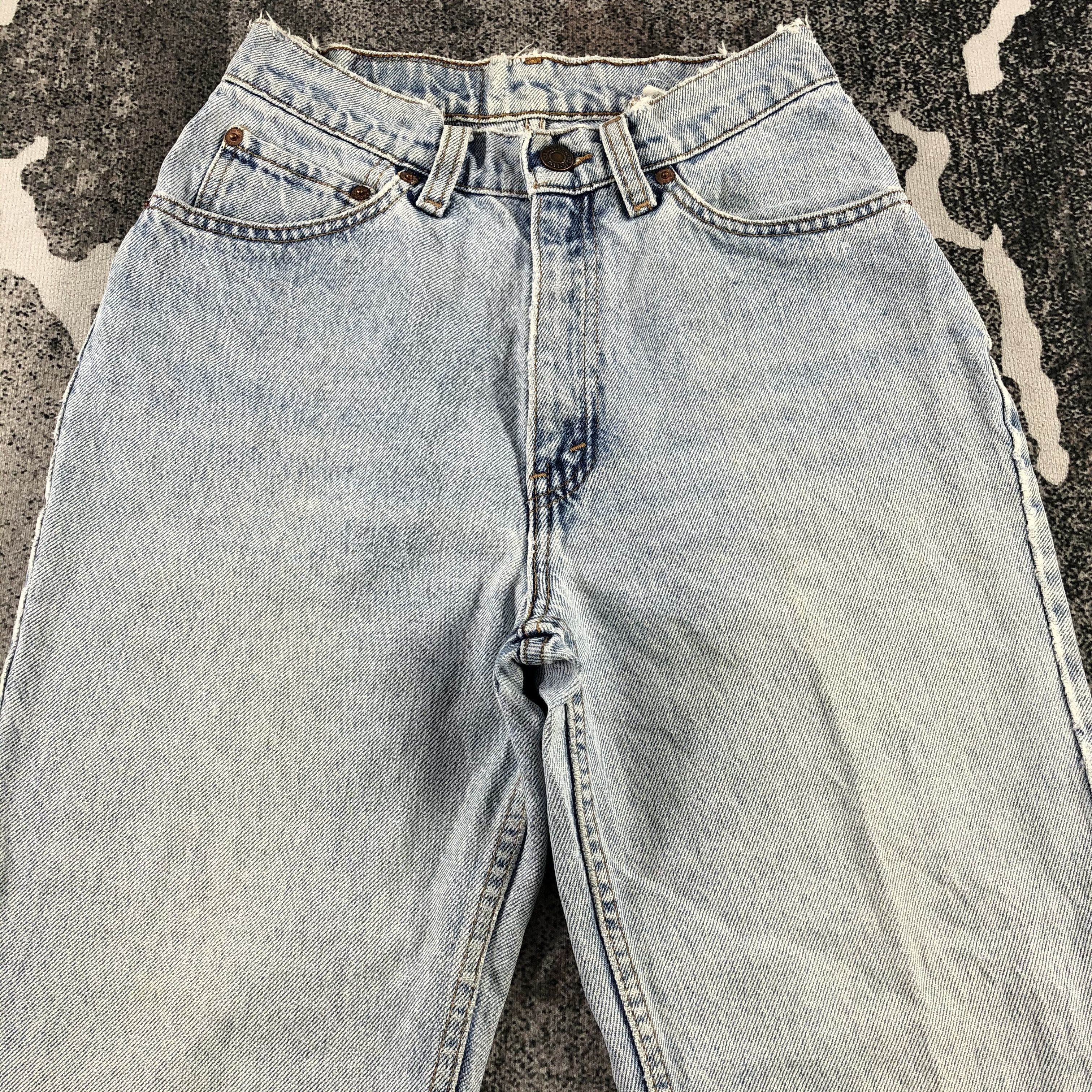 Levi's Vintage 90s Levi's 512 Jeans Light wash Denim size 25x28 Size 25" / US 0 / IT 36 - 3 Thumbnail