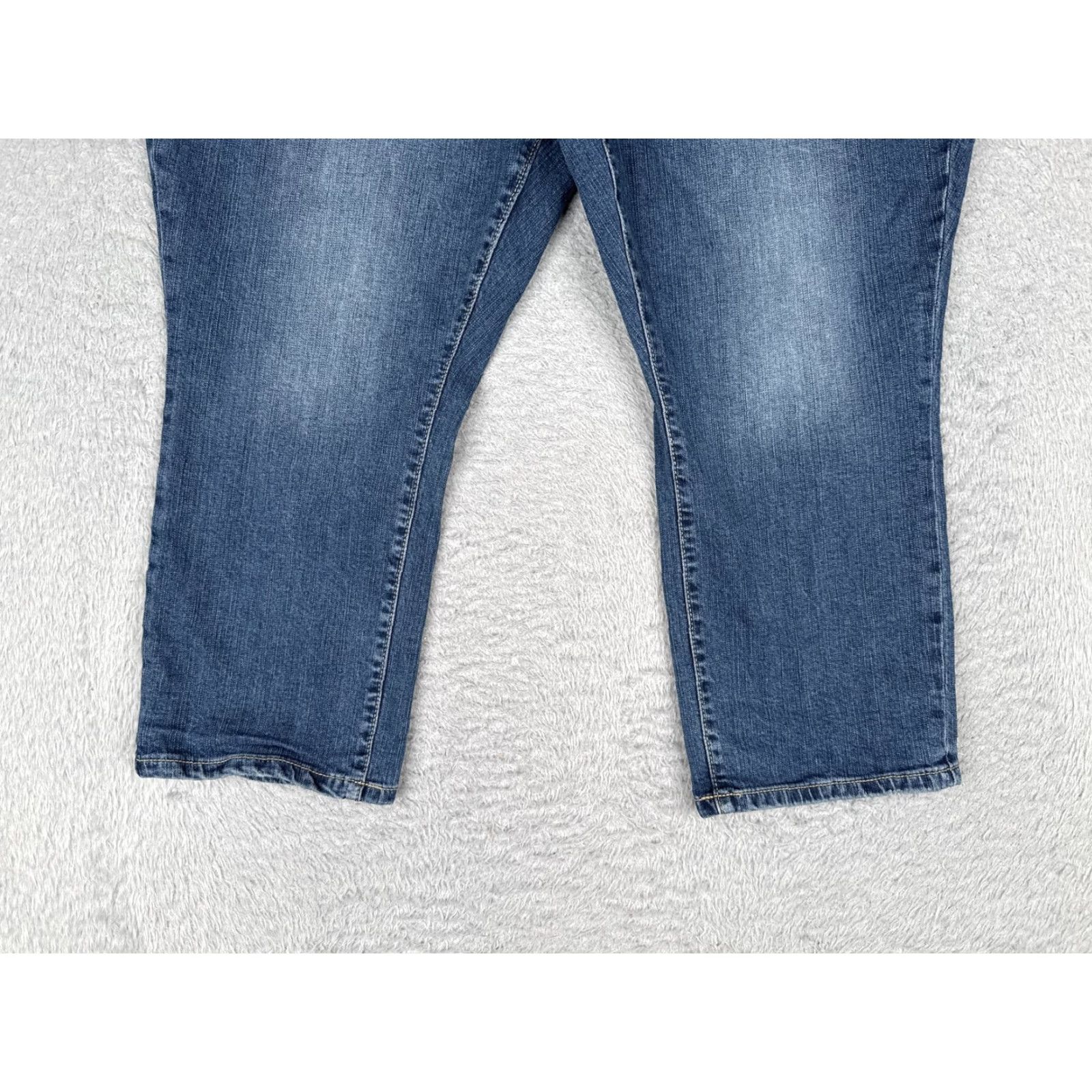 Torrid Torrid Jeans Womens 18 Plus Skinny Crop Blue Medium Wash 38x22 Denim Stretch 5-Pocket City Size 40" / US 18 - 2 Thumbnail