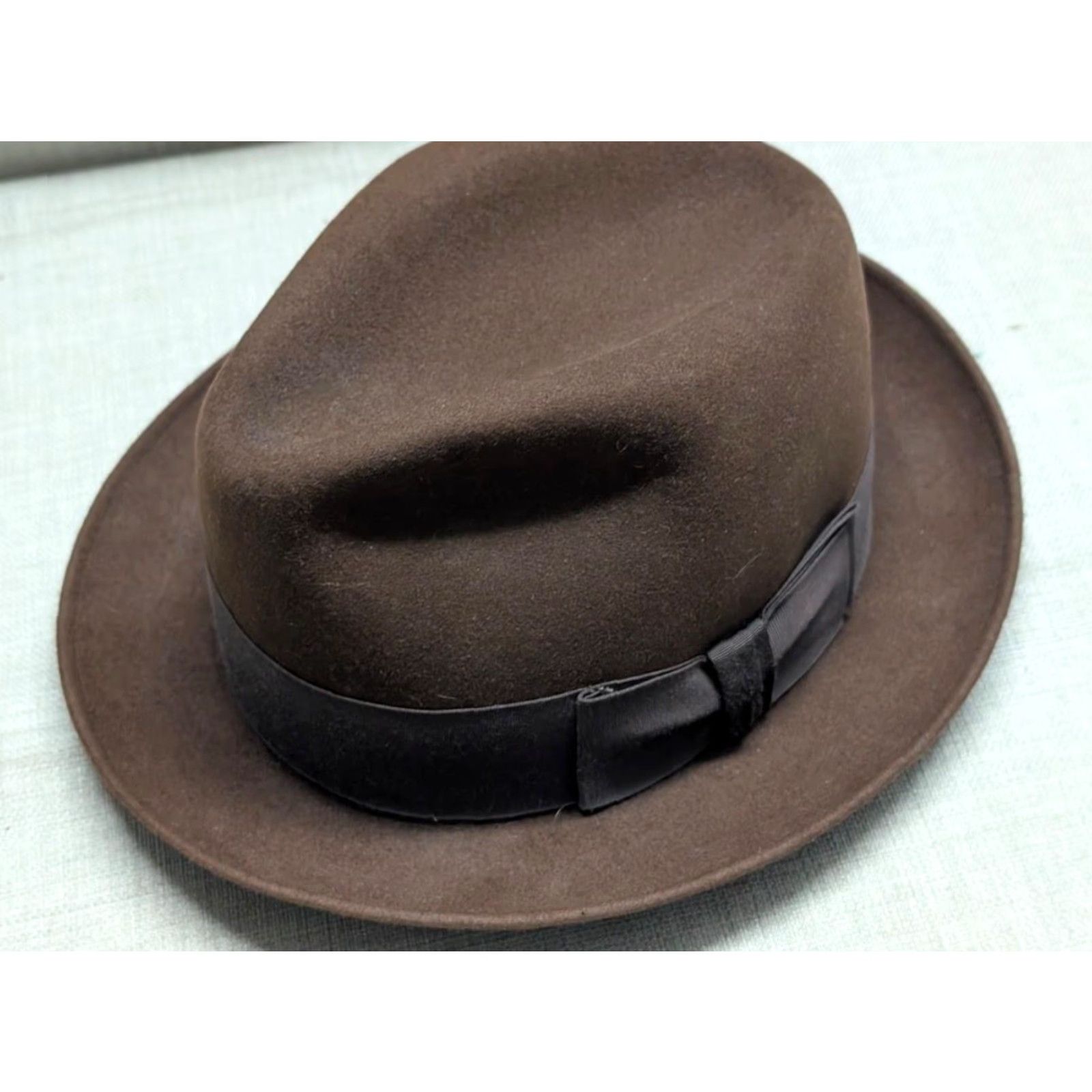 Avenue VINTAGE Dobbs Fedora Hat 7-3/8 Brown Fur Felted 1950s beaver? MEN Adult 7 3/8 Brown Fur Felted Fedora 1950s theme Mens Size ONE SIZE - 4 Thumbnail