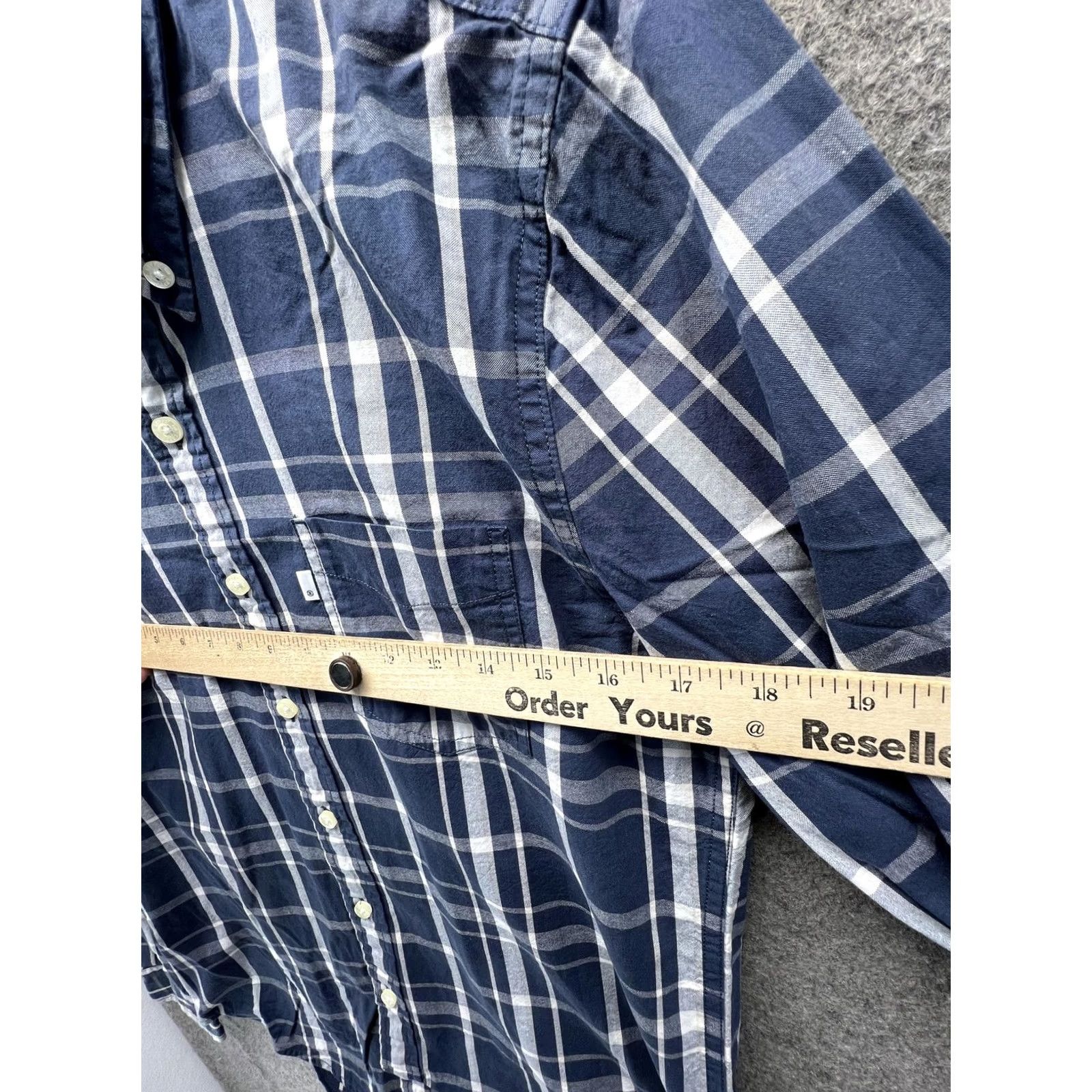 Levi's Levi's Shirt Mens Small Blue Plaid Long Sleeve Button Front Casual Woven Oxford Shirt Men S Blue Plaid Button-Up Shirt Mens Small Casual Fall Size US S / EU 44-46 / 1 - 2 Thumbnail