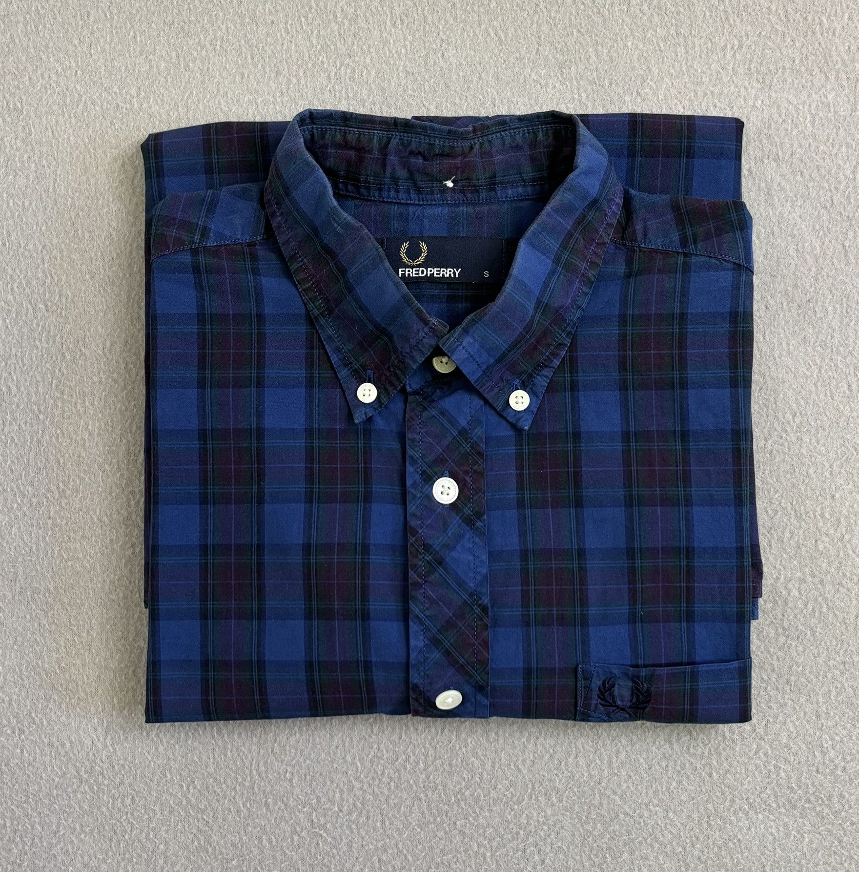Fred Perry Fred Perry Navy Blue Check shirt size S Size US S / EU 44-46 / 1 - 15 Thumbnail