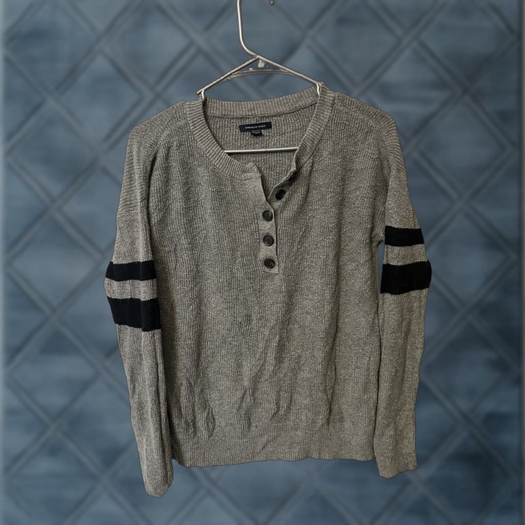 American Eagle Outfitters American Eagle Sweater Unisex XS Lightweight Button Henley 5 Grey Size XS / US 0-2 / IT 36-38 - 1 Thumbnail