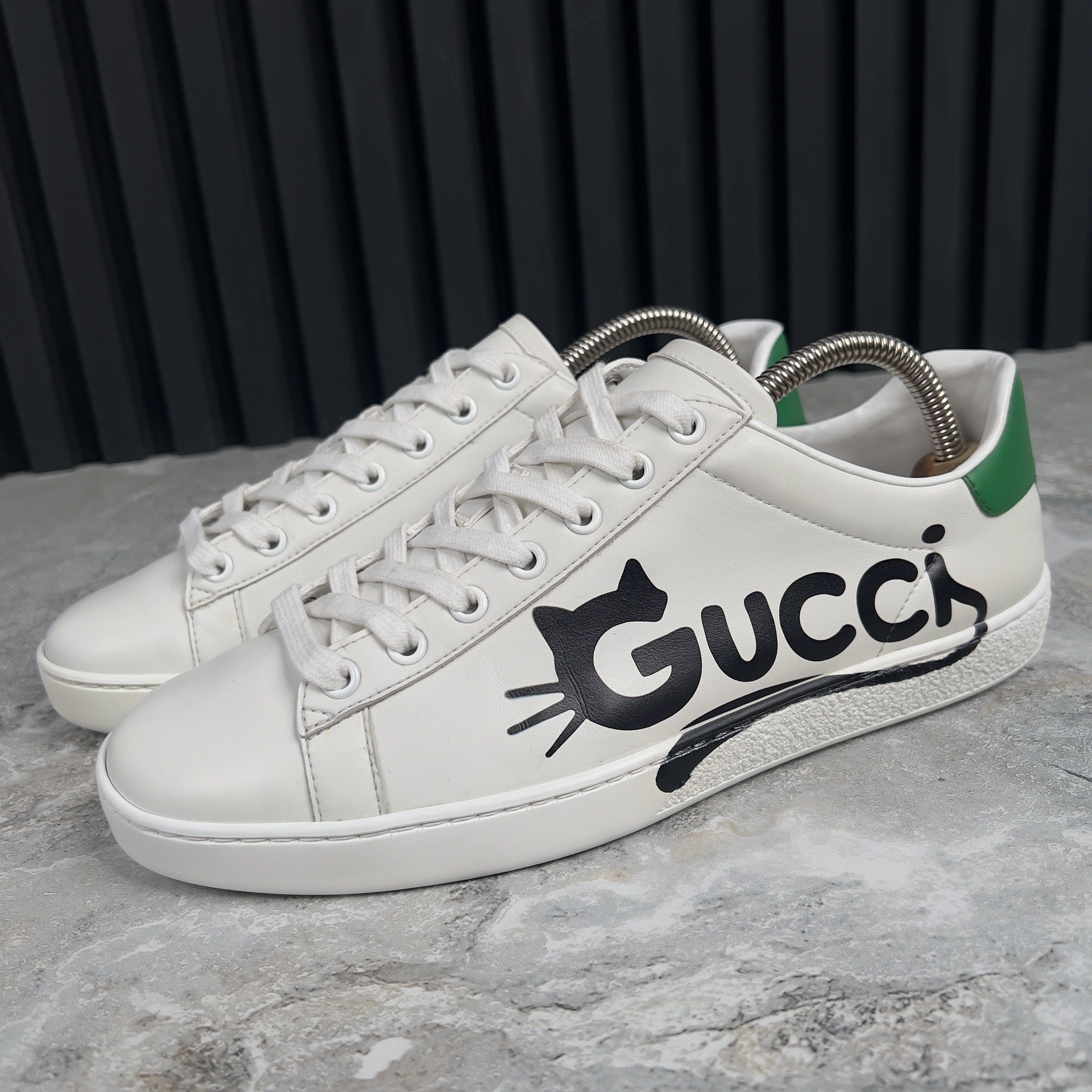 Gucci Gucci Ace Low-top Sneakers Cat Print Leather Size US 9 / IT 39 - 2 Thumbnail