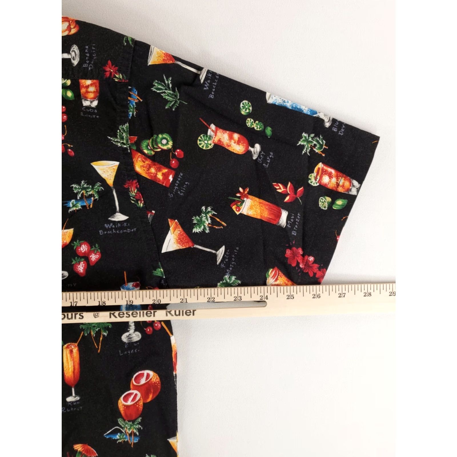Vintage Weekender Shirt Cocktails Short Sleeve Hawaiian Button Up Black Mens L Mens L Size US L / EU 52-54 / 3 - 7 Thumbnail