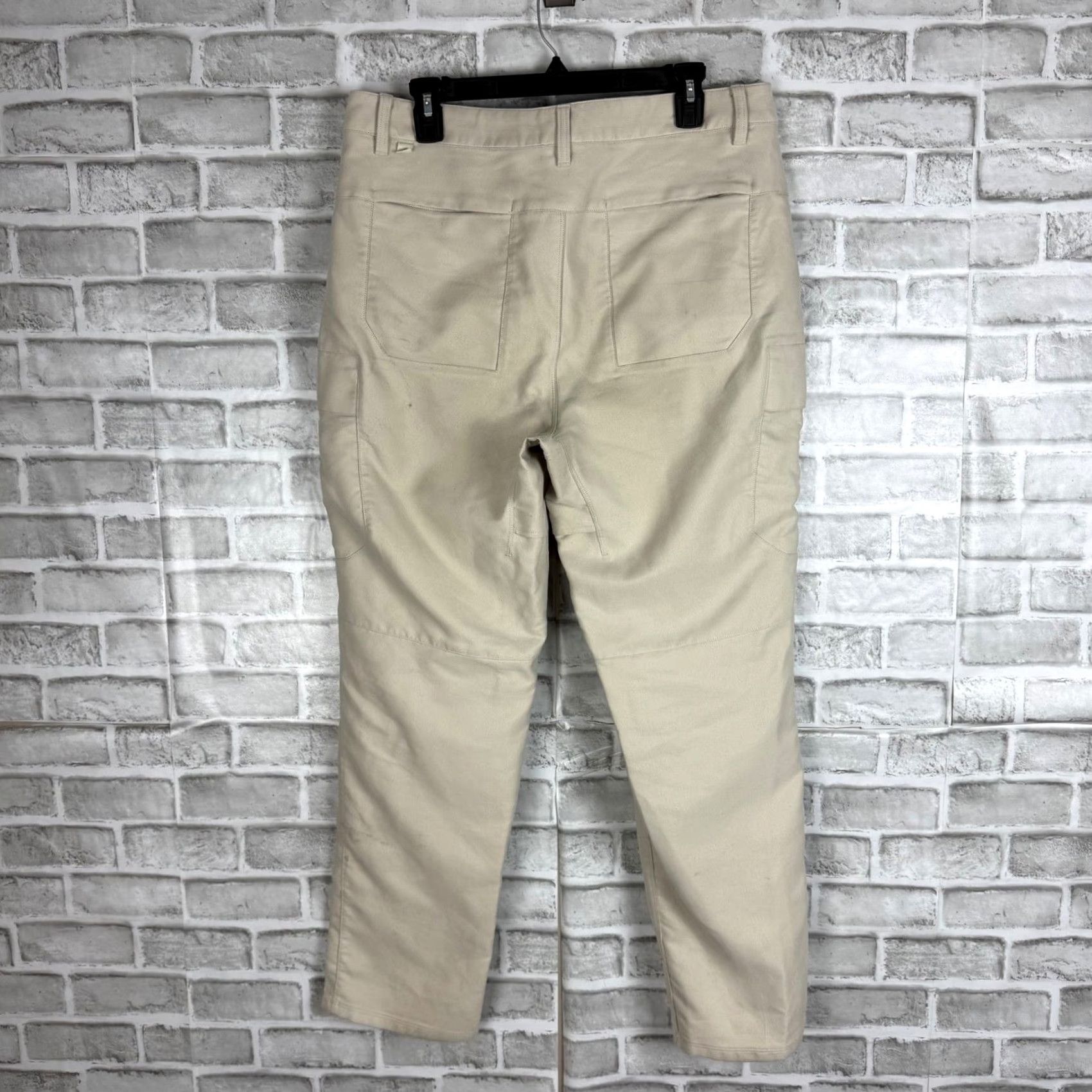 Lululemon Lululemon Lab Utilitech Cargo Pants Beige Womens 34 x 30 LM5AV2S Size 24" / US 00 / IT 34 - 3 Thumbnail