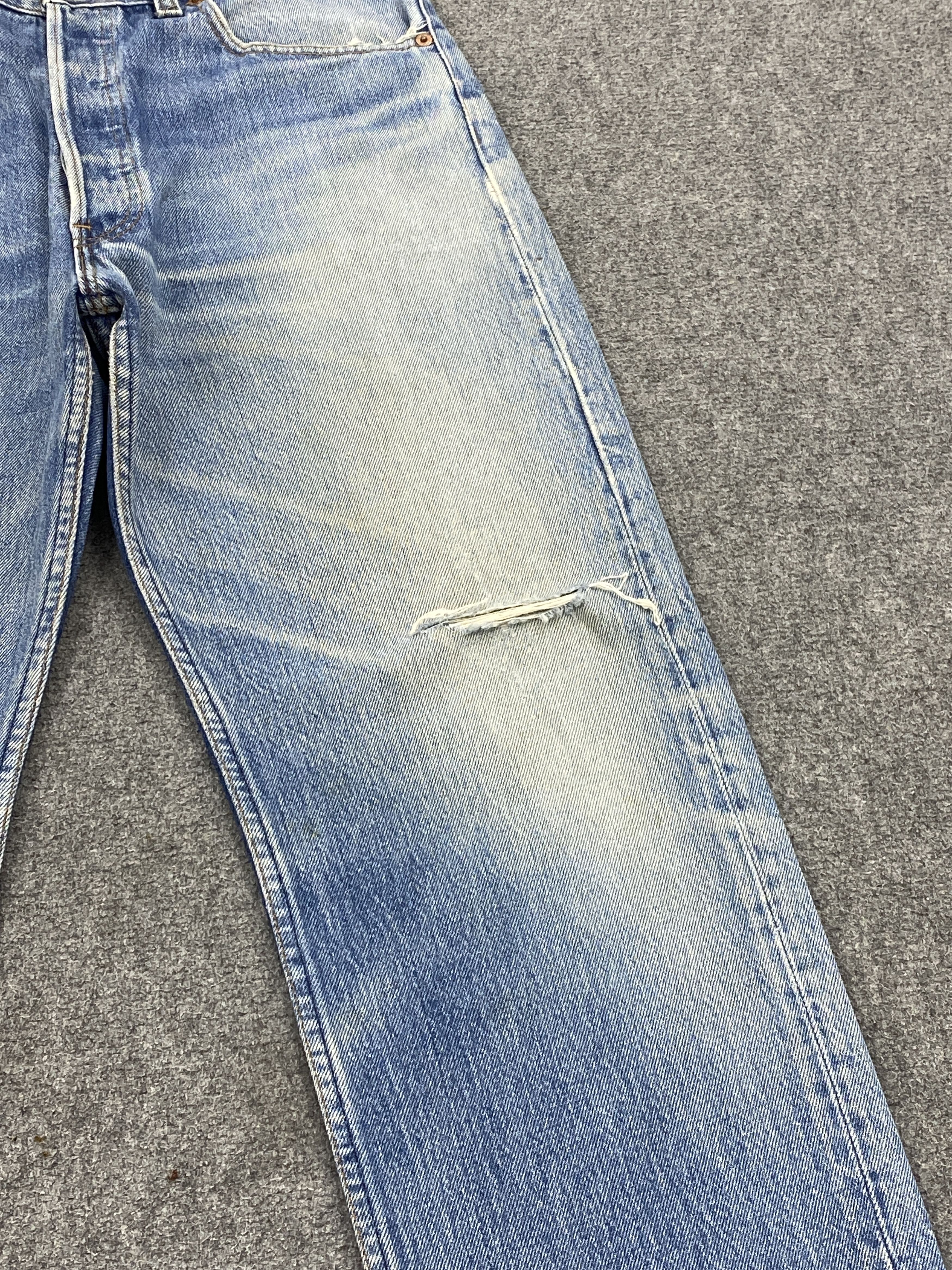 Levi's Levi's 501 Faded Blue Distressed Vintage Jeans DJ0018Z Size US 32 / EU 48 - 9 Thumbnail