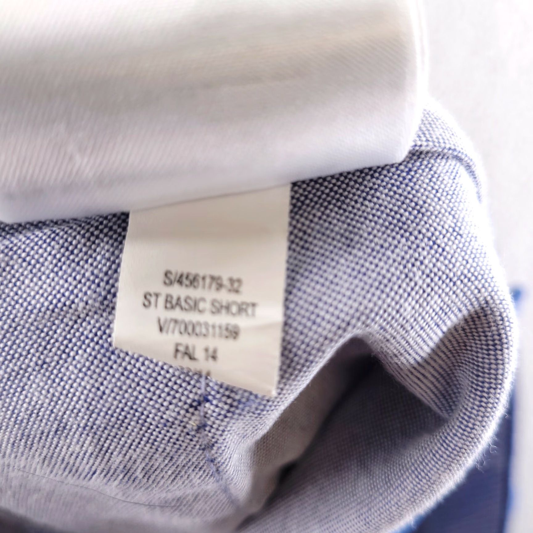 Banana Republic Banana Republic Chino Shorts Mens 39 Blue Flat Front Casual Preppy Flat Front Mens 39 Blue Banana Republic Chino Shortx? Size US 39 - 5 Thumbnail