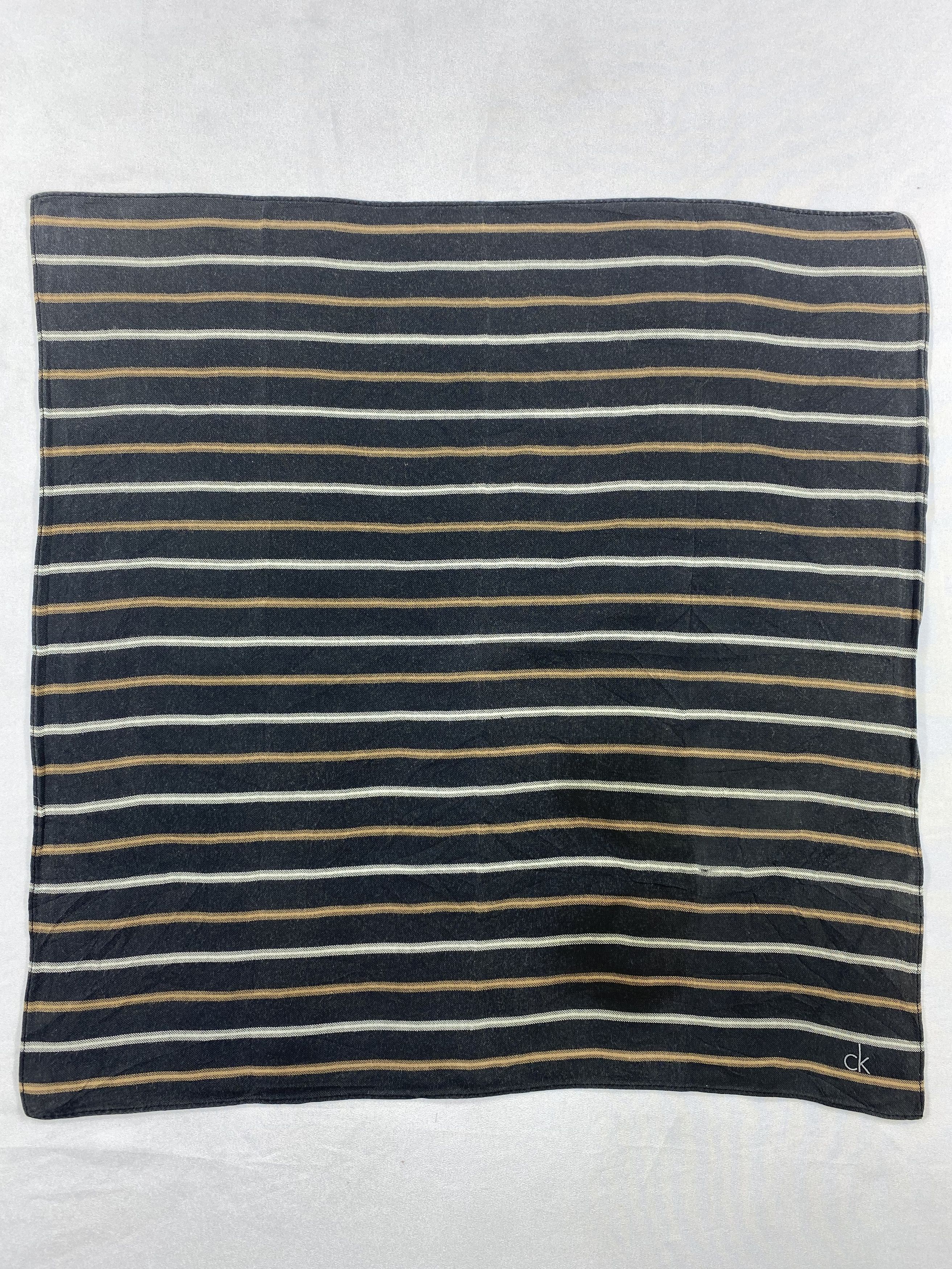 Calvin Klein Calvin Klein Handkerchief / Bandana / Neckerchief Size ONE SIZE - 3 Thumbnail