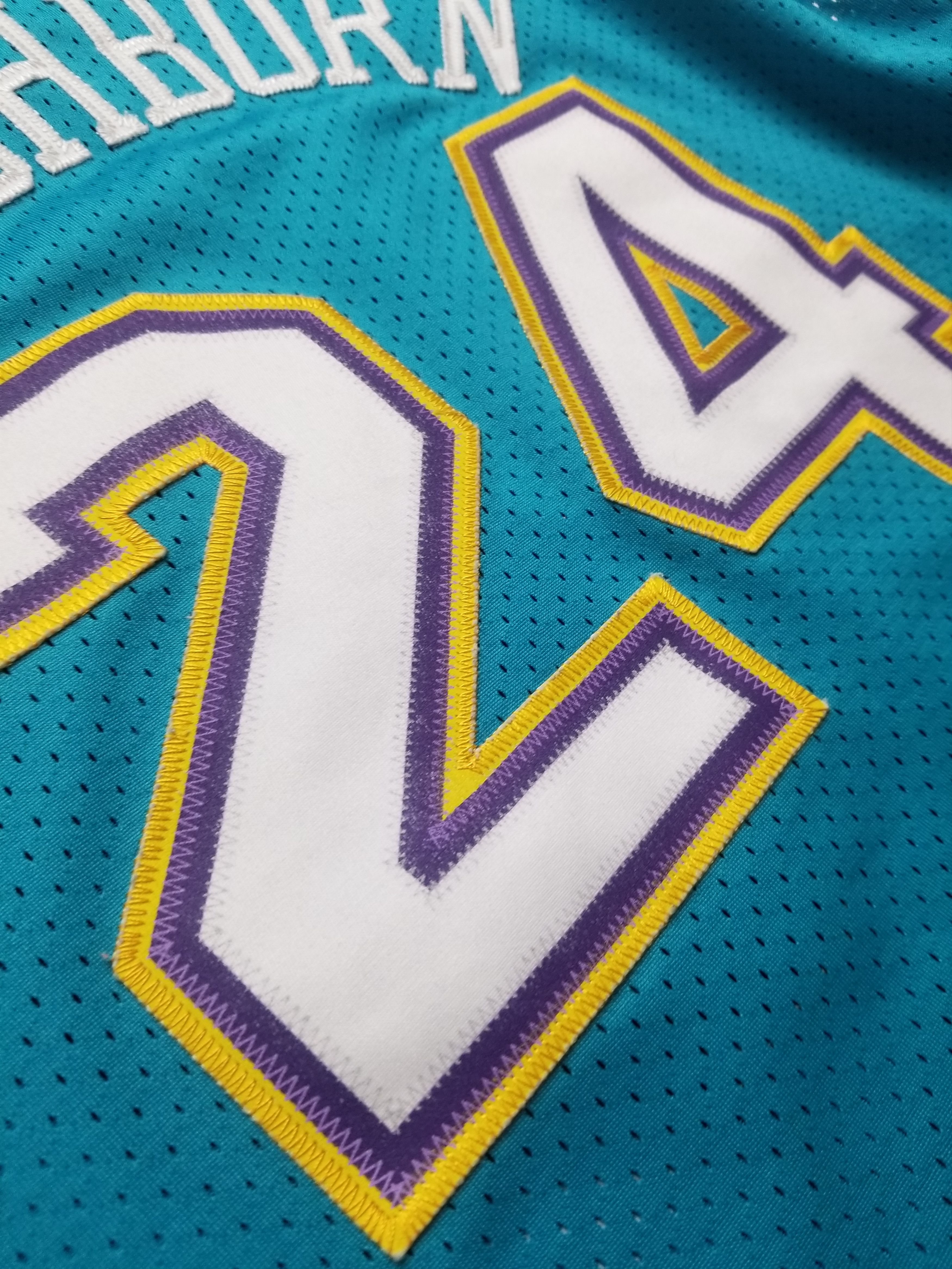 Nike Nike New Orleans Hornets Jamal Mashburn Jersey Size Youth L Size US XS / EU 42 / 0 - 3 Thumbnail