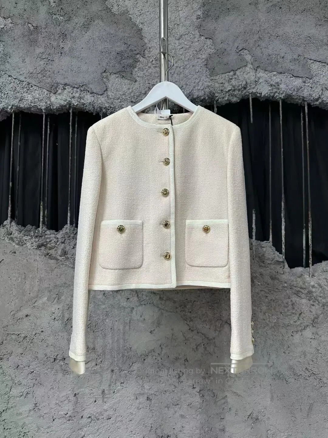 Miu Miu miumiu short cream classic jacket. Size M / US 6-8 / IT 42-44 - 1 Thumbnail