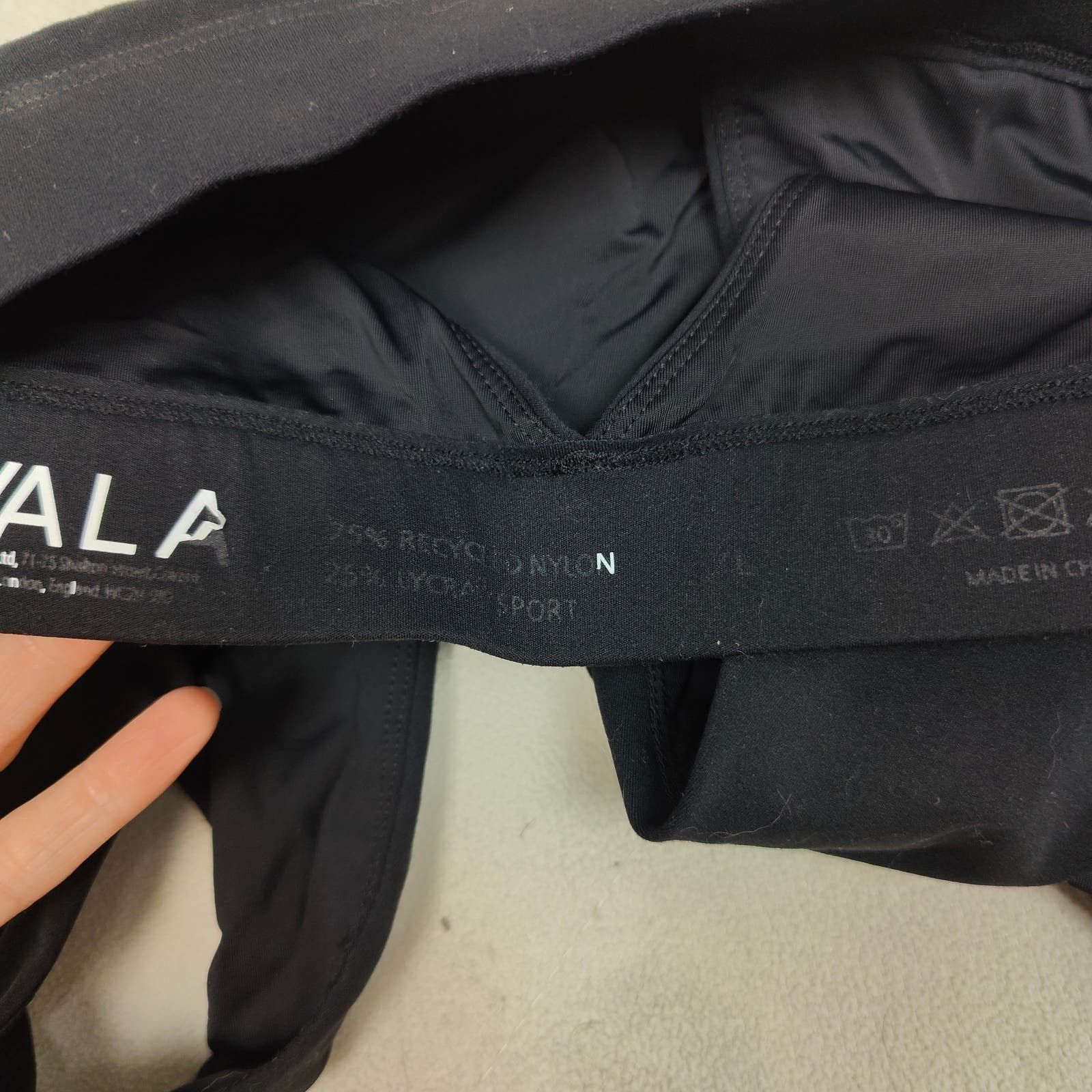 Other T/ala DayFlex V Neck Sports Bra Womens XL Shadow Black Size XL / US 12-14 / IT 48-50 - 6 Thumbnail