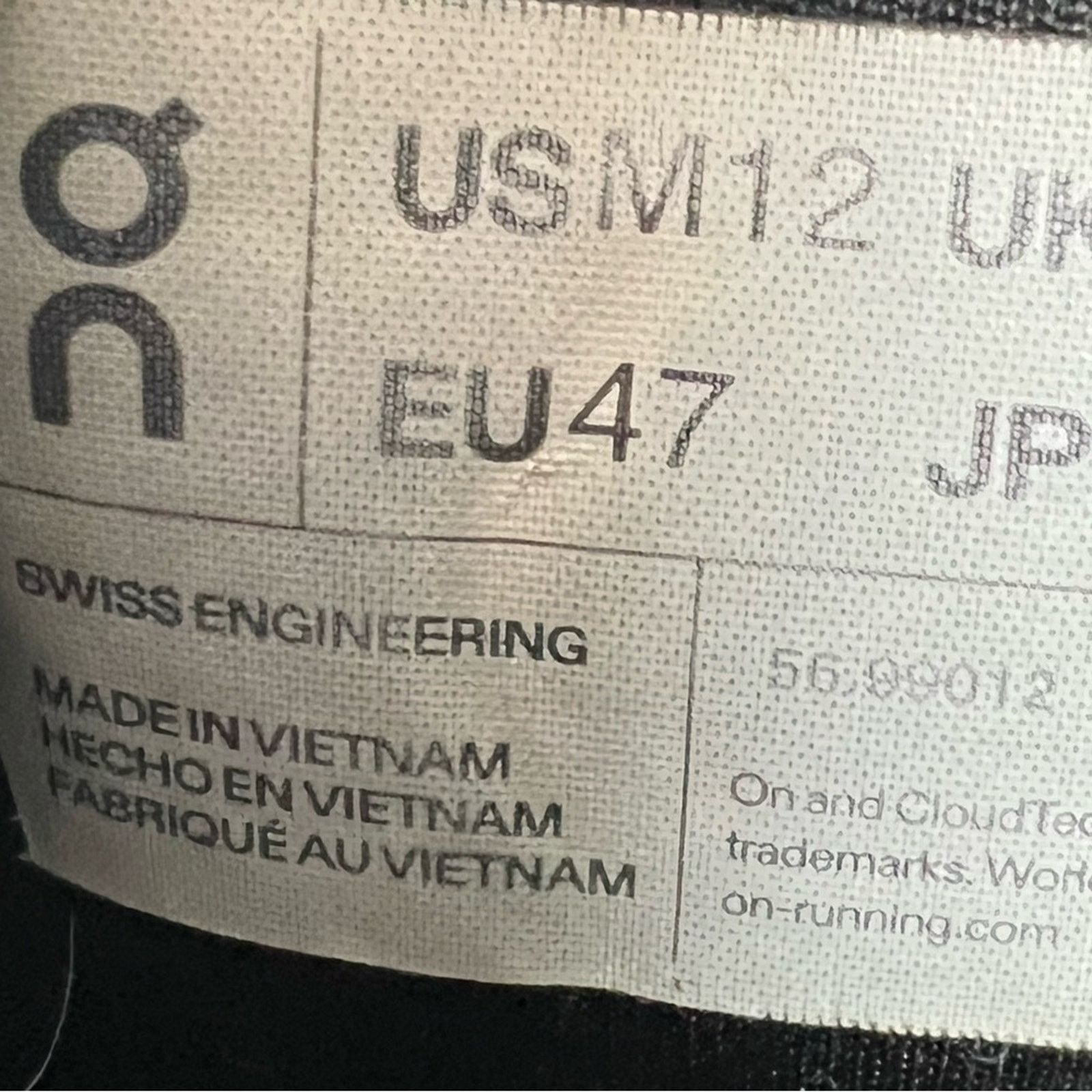 On On Cloudrunner - Men's Running Sneakers (Eclipse/Frost) 12 Size US 12 / EU 45 - 10 Thumbnail