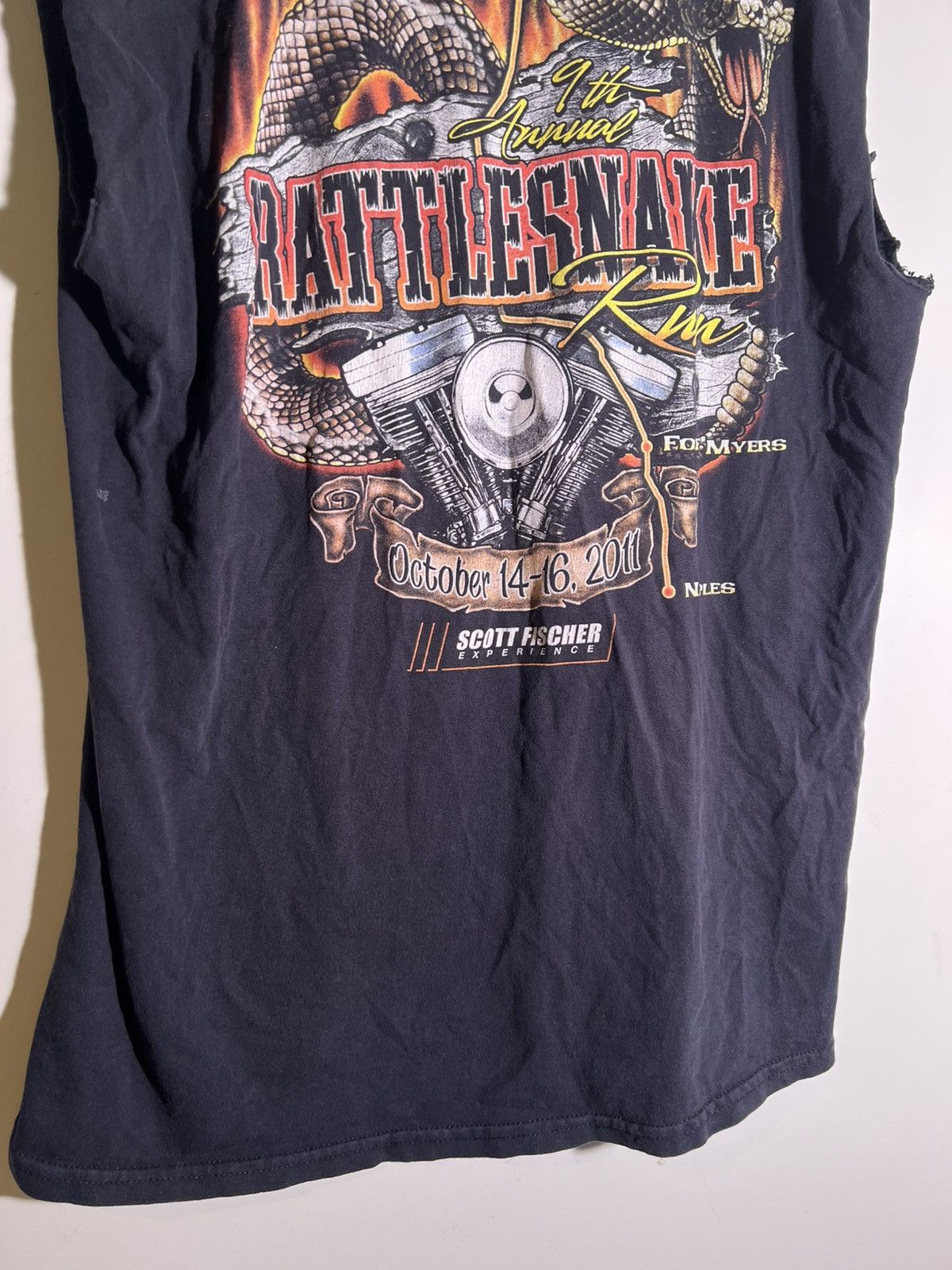 Vintage Late Y2K 2000’s VTG Vintage Rattlesnake Run Retro Goth Shirt Size US L / EU 52-54 / 3 - 4 Thumbnail